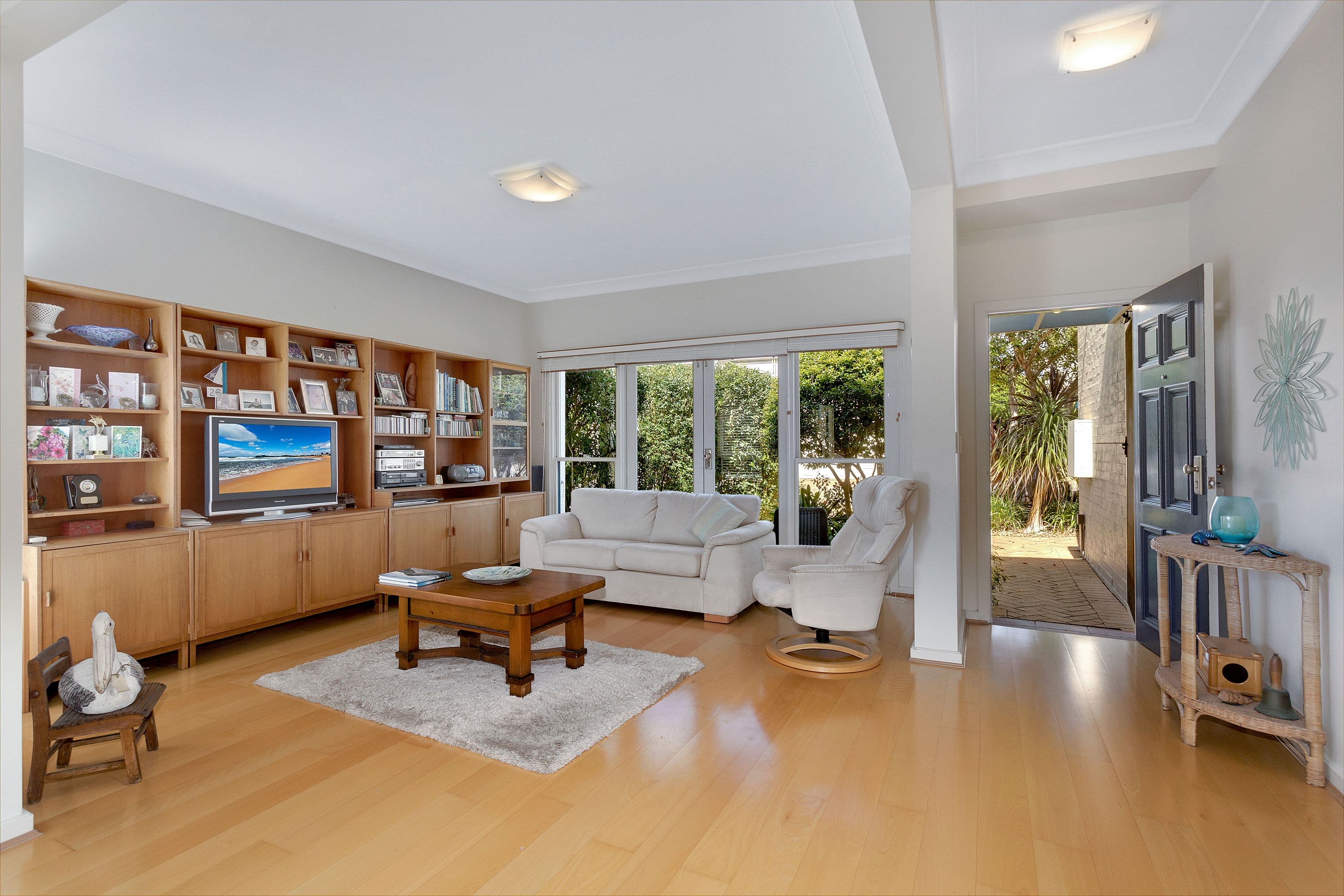 208/1-2 Tarni Court, New Port - Thumbnail 3