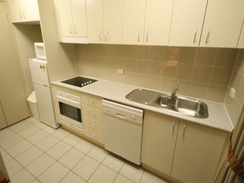 55 Baildon Street, KANGAROO POINT QLD 4169, Kangaroo Point - Thumbnail 3