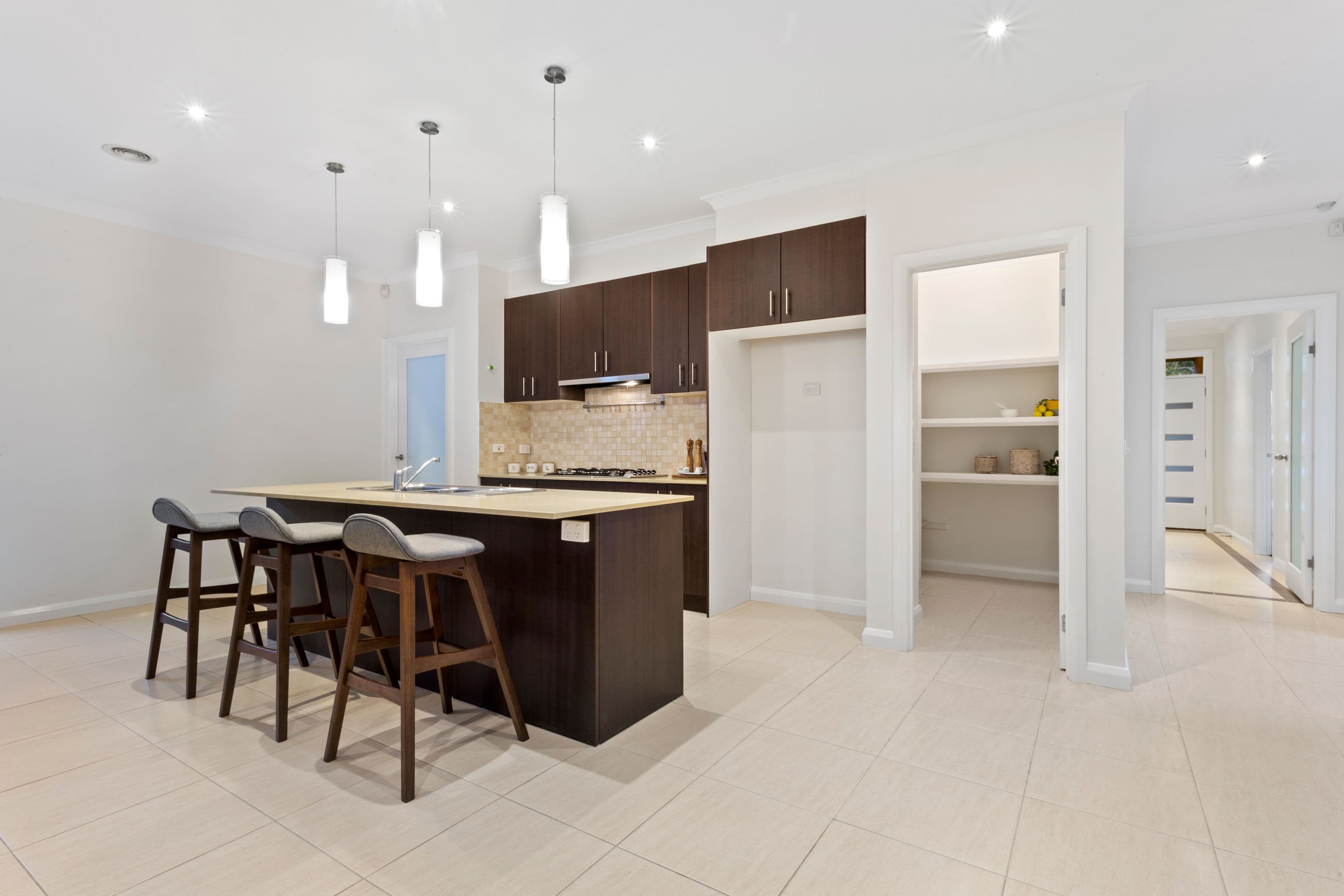 4 Stanhope Crescent, South Morang VIC 3752, South Morang - Thumbnail 5