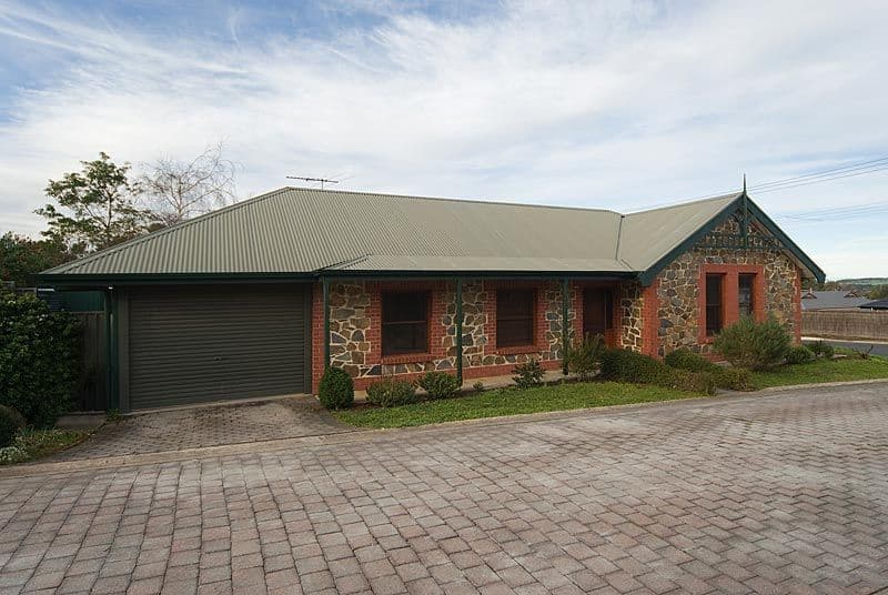 8 Hawthorn Road, MOUNT BARKER SA 5251, Mount Barker - Thumbnail 2