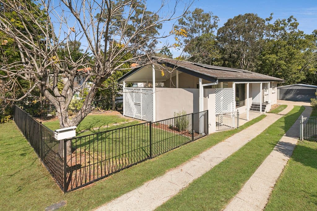 37 Barham Street, Coopers Plains QLD 4108, Coopers Plains - Thumbnail 2