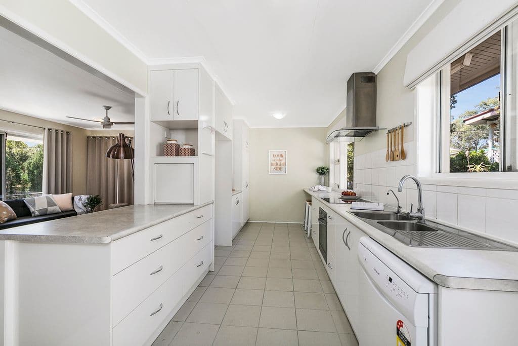 37 Barham Street, Coopers Plains QLD 4108, Coopers Plains - Thumbnail 3