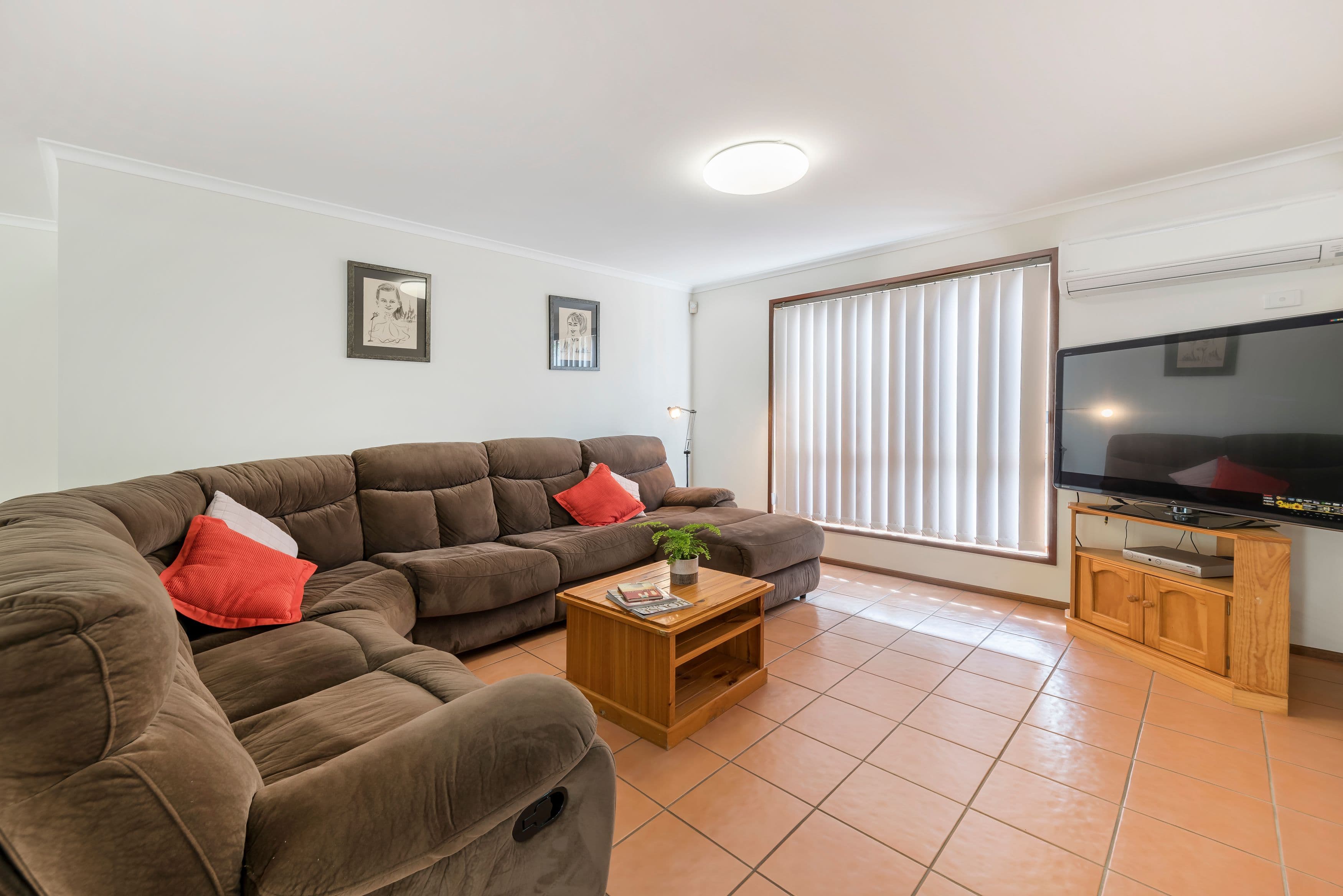 138 Streisand Drive, McDowall QLD 4053, McDowall - Thumbnail 5