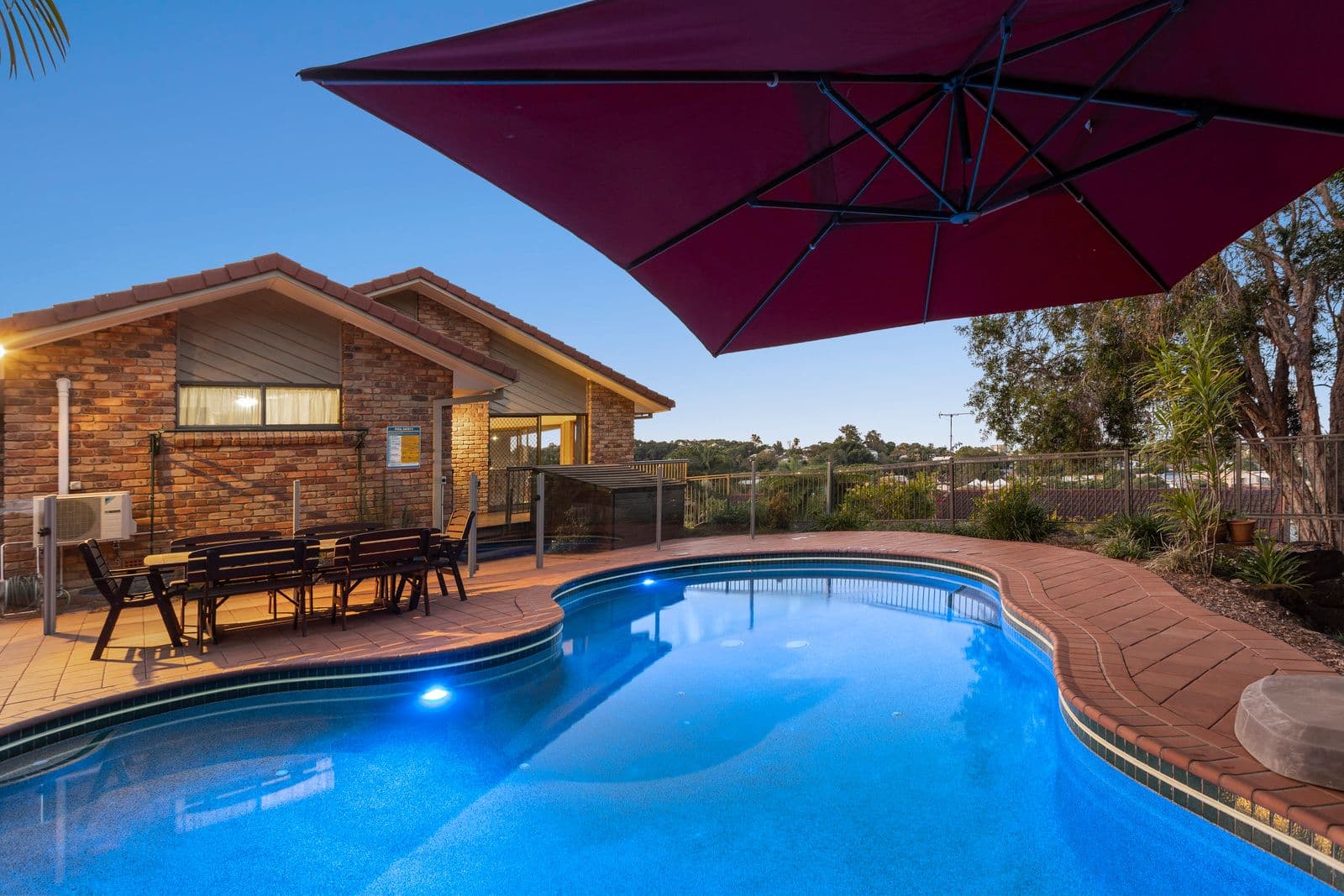 14 Jandakot Court, Elanora QLD 4221, Elanora - Thumbnail 2