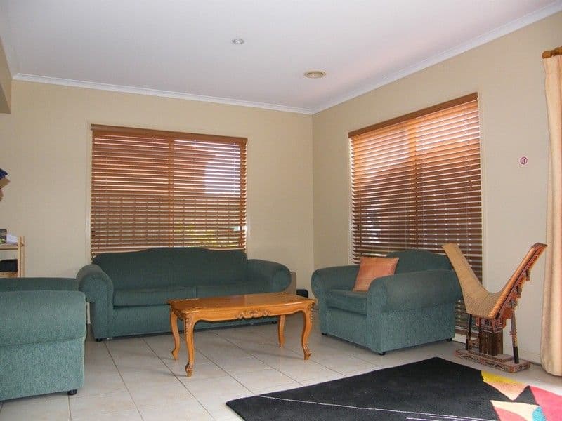 47 Harrington Drive, NARRE WARREN SOUTH VIC 3805, Narre Warren South - Thumbnail 4