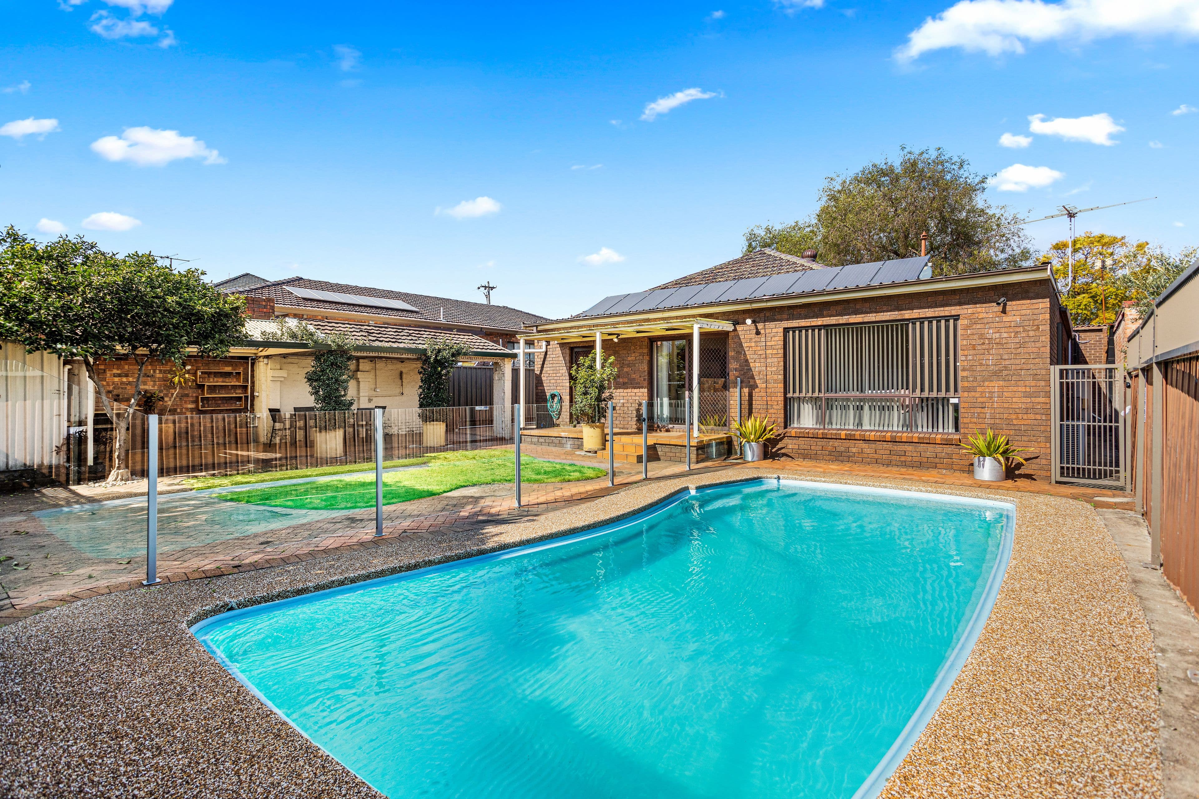 37 Henson Street, BRIGHTON-LE-SANDS NSW 2216, Brighton-Le-Sands - Thumbnail 2