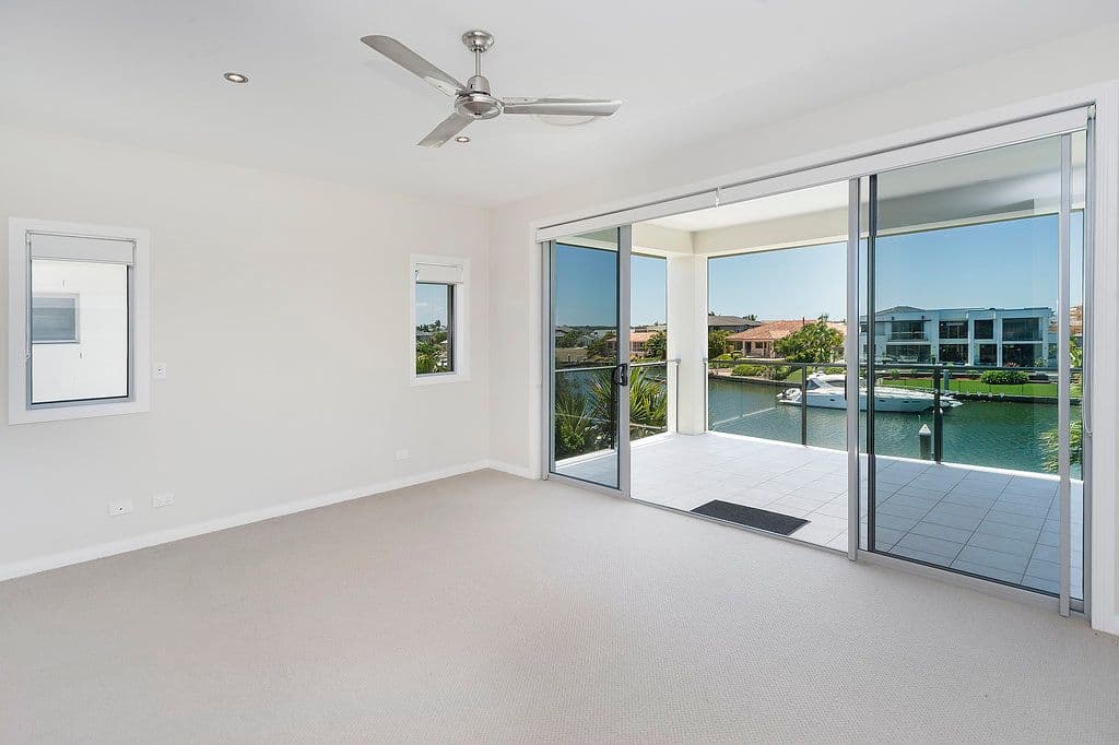 2240 Glengallon Way, Hope Island QLD 4212, Hope Island - Thumbnail 8