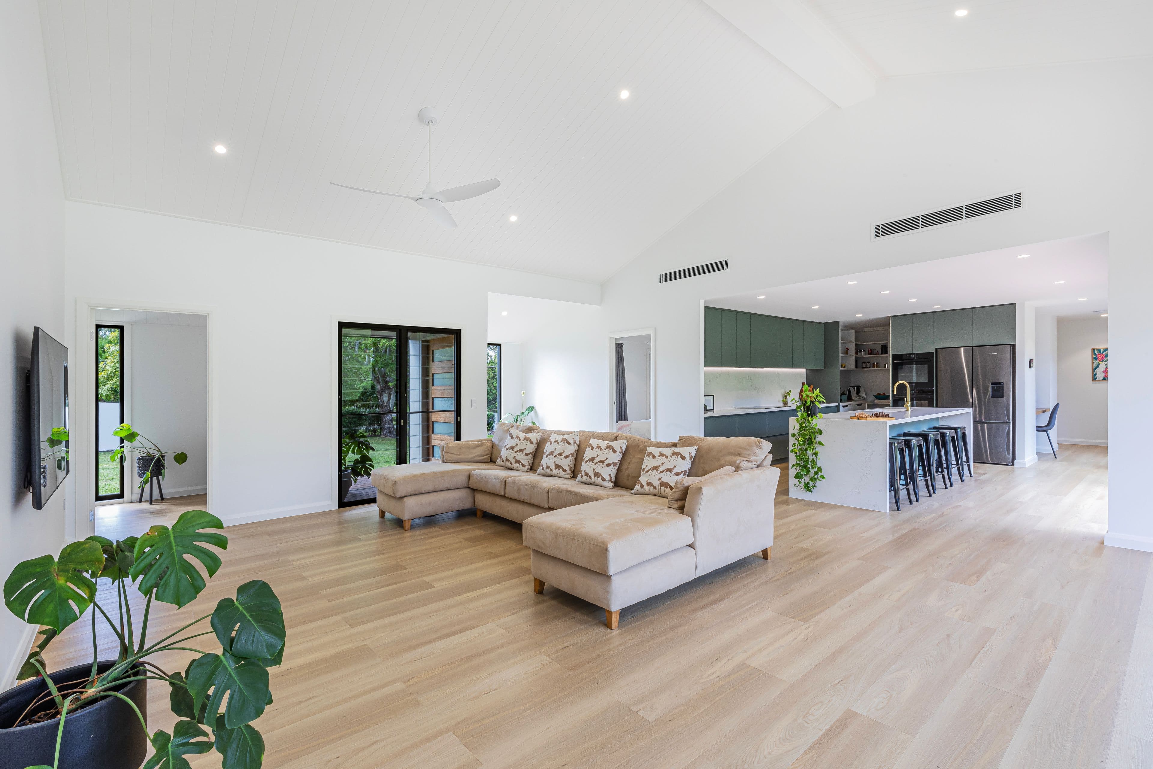 21 Riversdale Road, Oxenford QLD 4210, Oxenford - Thumbnail 8