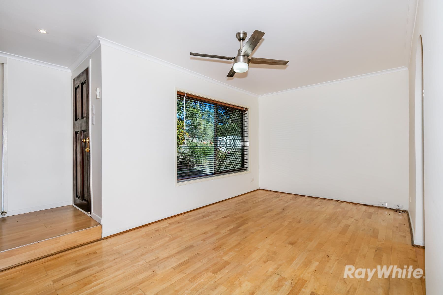111 Station Road, Woodridge QLD 4114, Woodridge - Thumbnail 2