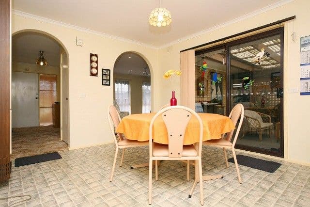 29 Kurung Drive, KINGS PARK VIC 3021, Kings Park - Thumbnail 5