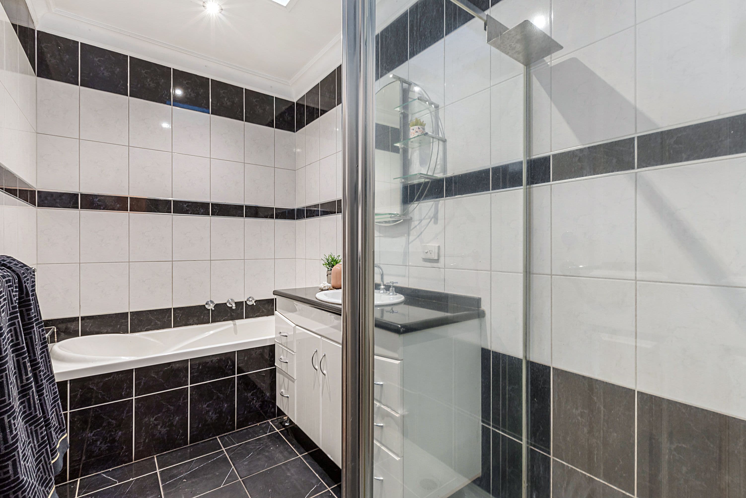 112 Jesson Crescent, Dandenong VIC 3175, Dandenong - Thumbnail 7