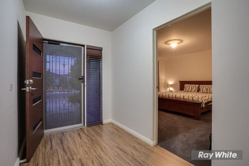 6 Sherwood Street, Tarneit VIC 3029, Tarneit - Thumbnail 3