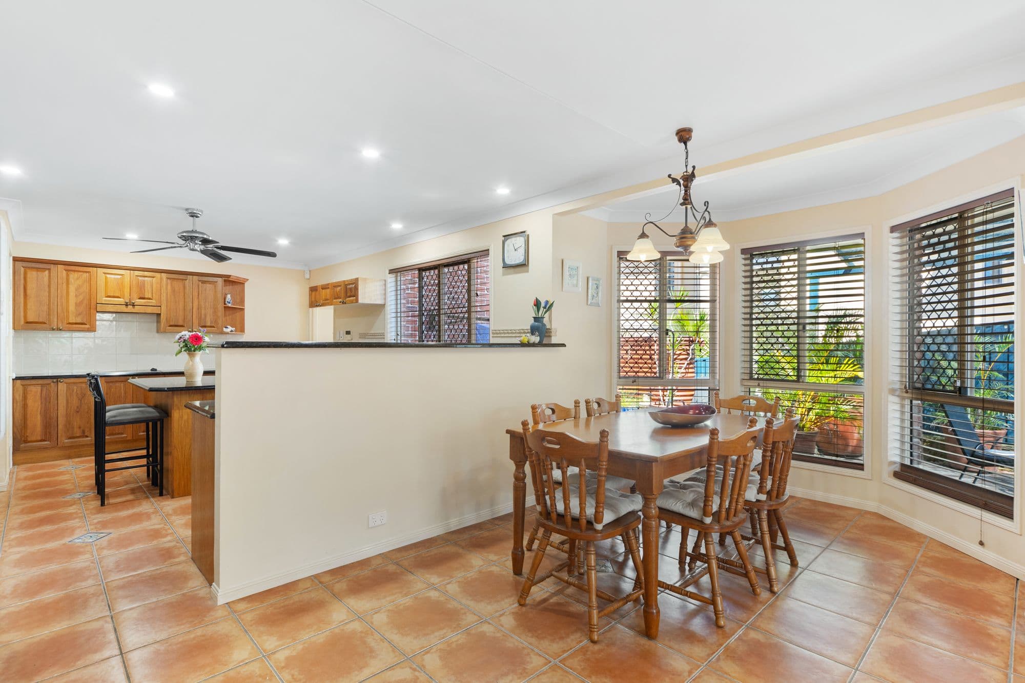 37 Aurora Place, Newport QLD 4020, Newport - Thumbnail 6