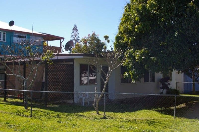 35 Beaufort Place, DECEPTION BAY QLD 4508, Deception Bay - Thumbnail 2
