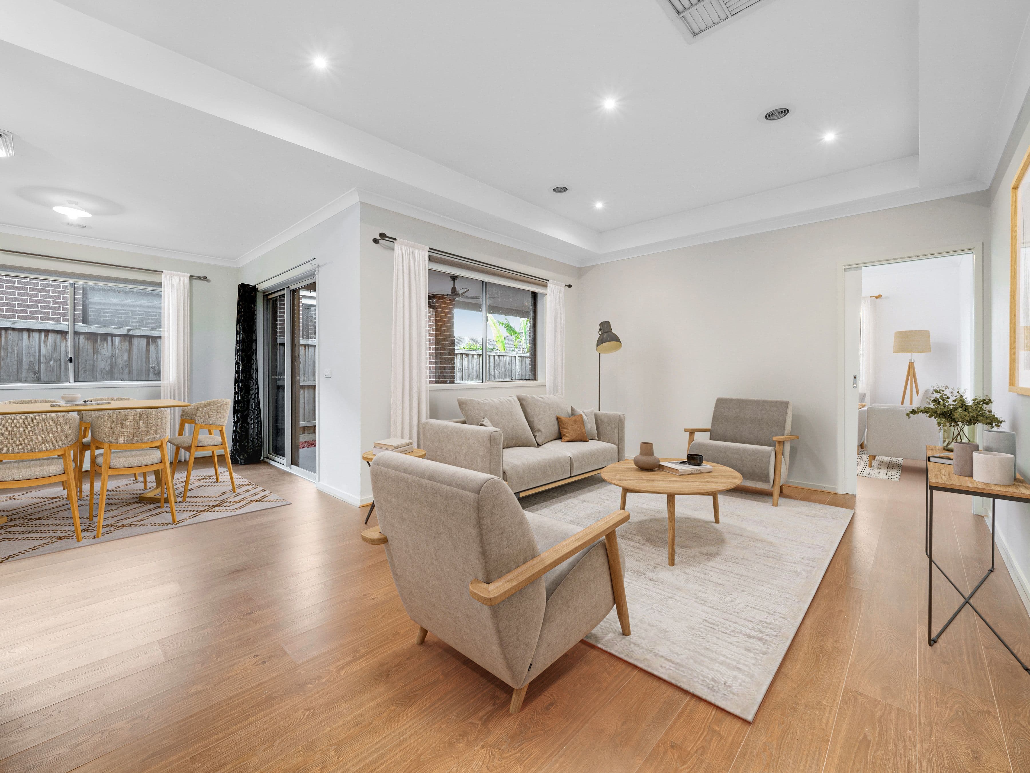 4 Pamplona Way, Clyde North VIC 3978, Clyde North - Thumbnail 5