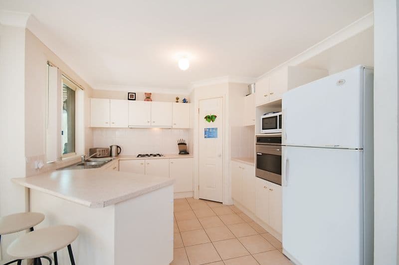 9 Mascord Avenue, WADALBA NSW 2259, Wadalba - Thumbnail 4