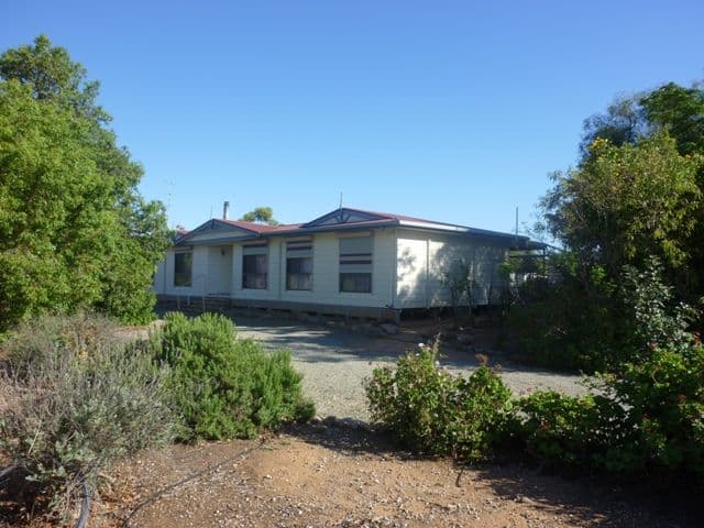 10-12 South Terrace East, SNOWTOWN SA 5520, Snowtown - Image 1
