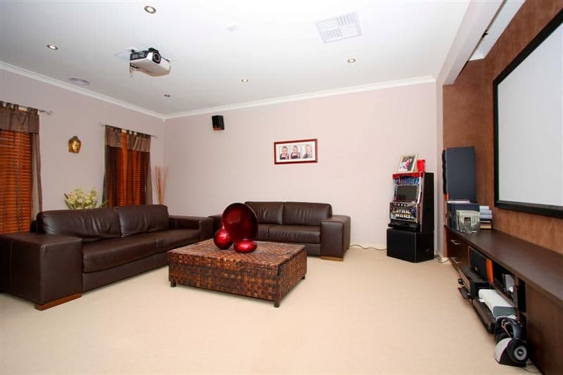 49 Timele Drive, HILLSIDE VIC 3037, Hillside - Thumbnail 2
