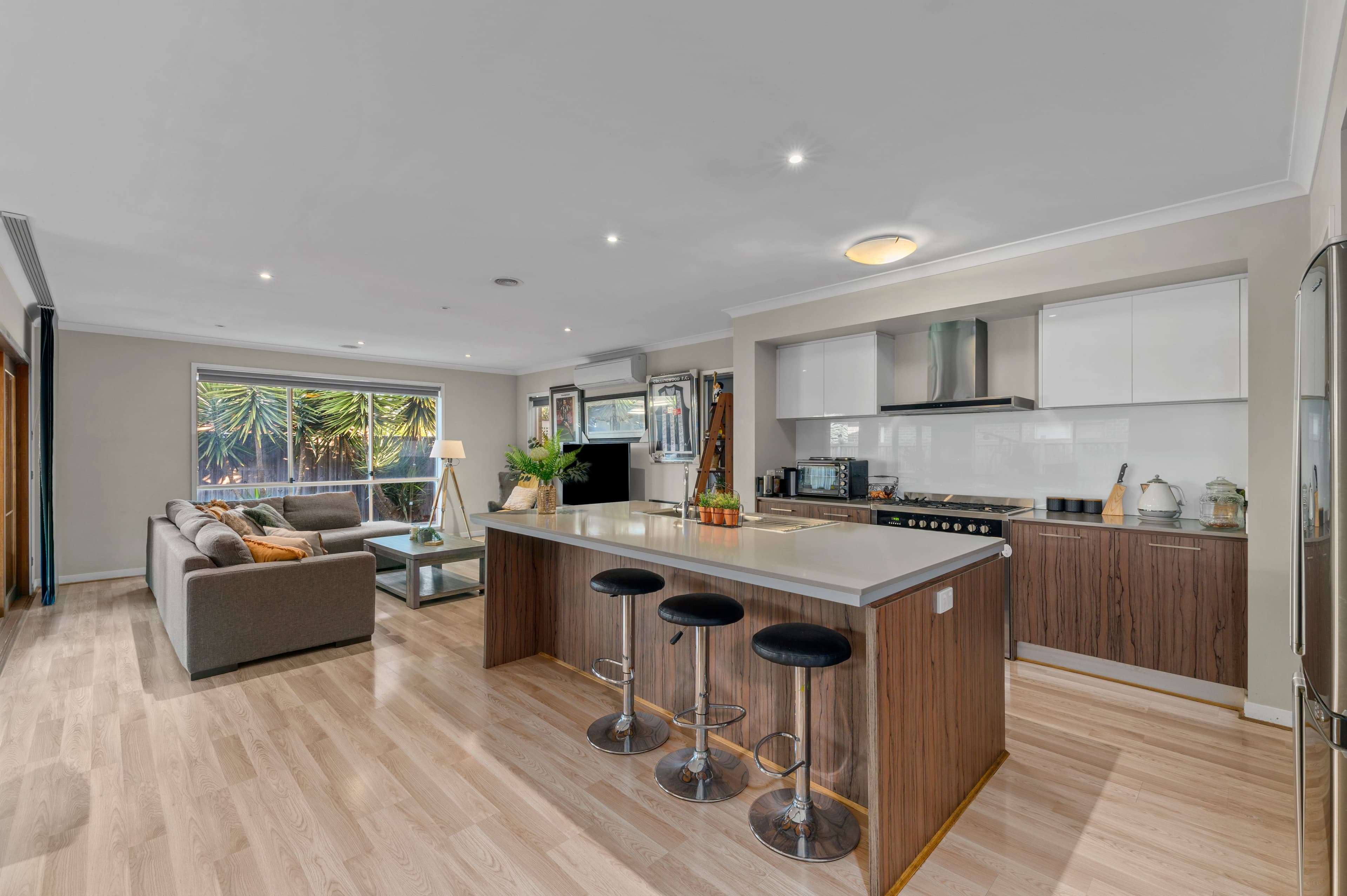 6 Blackbird Crescent, Doreen VIC 3754, Doreen - Thumbnail 3