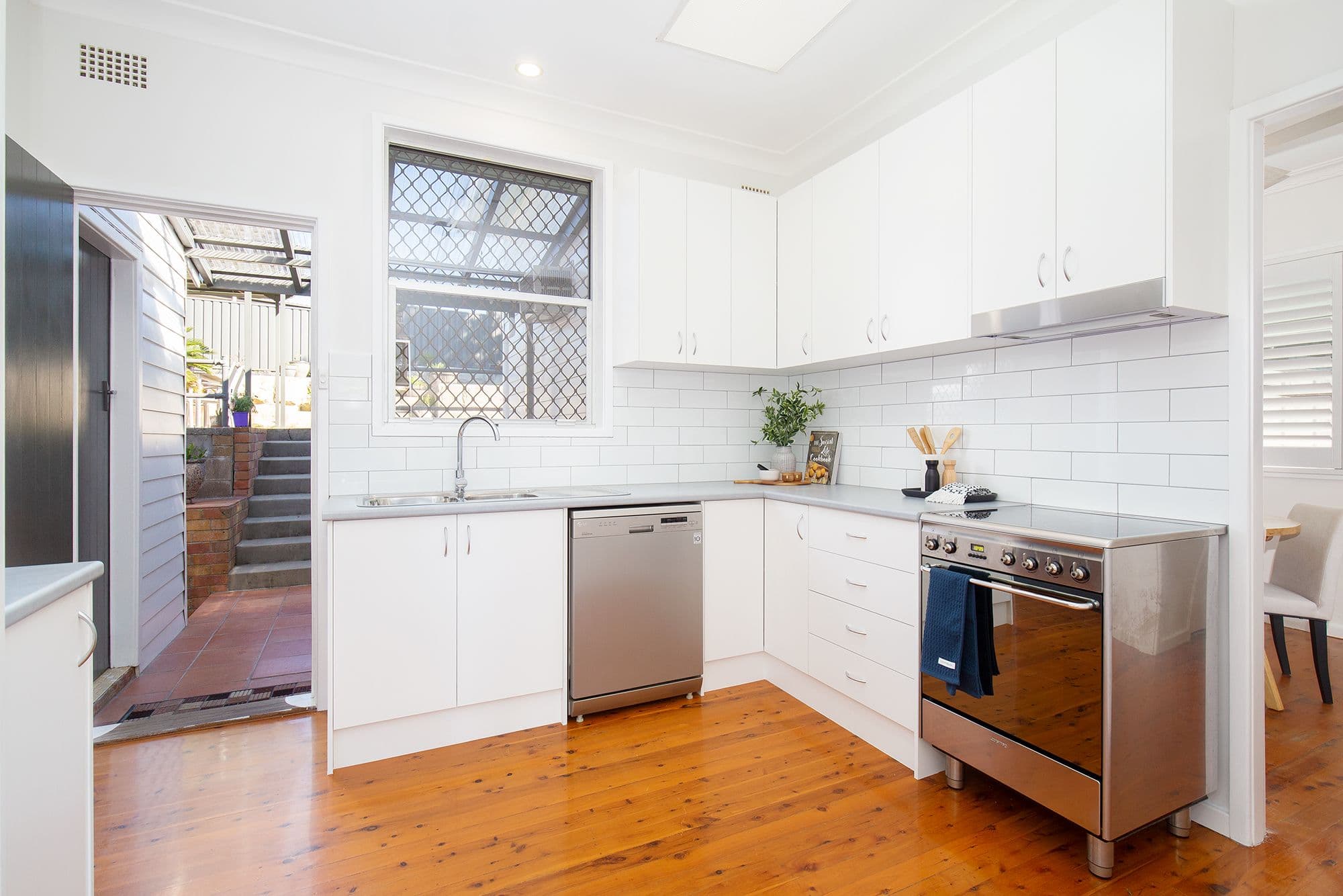 27 Princes Avenue, Charlestown NSW 2290, Charlestown - Thumbnail 4