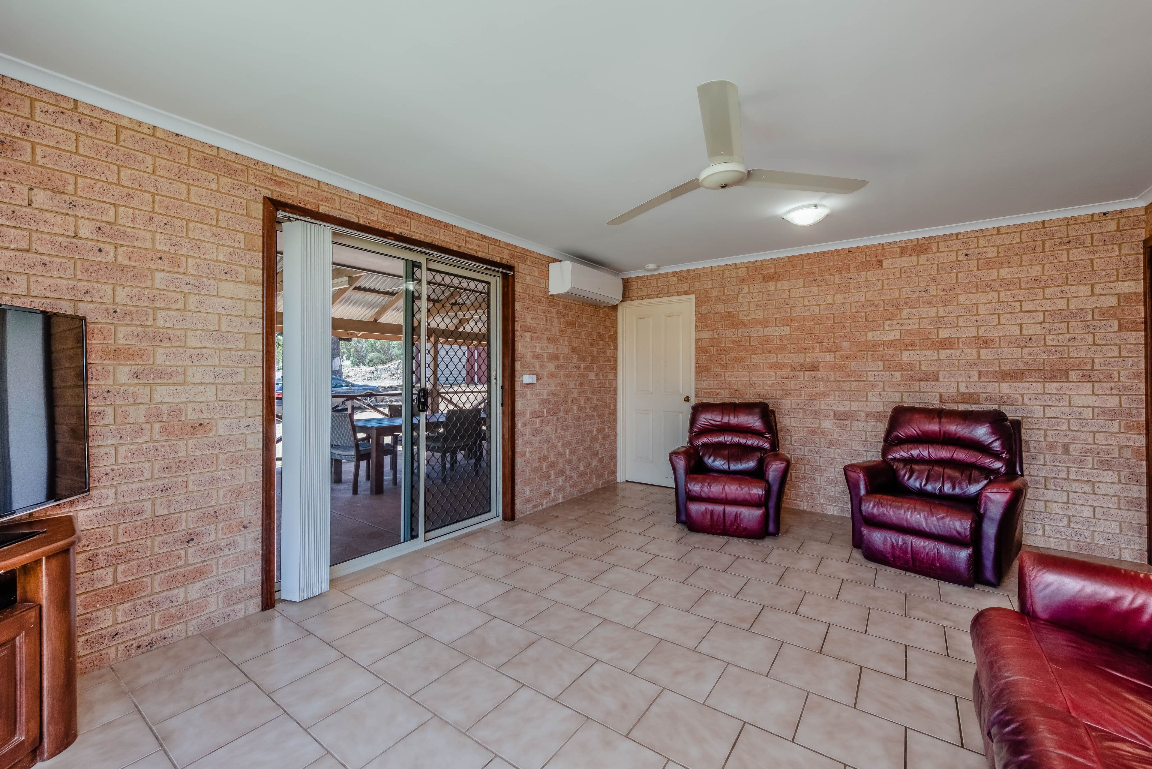 35070 Brand Highway, Greenough WA 6532, Greenough - Thumbnail 4