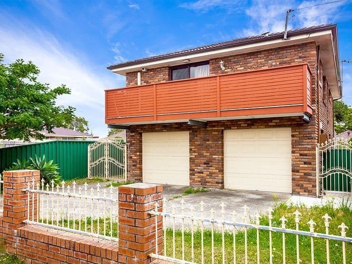239 William Street, Clemton Park - Image 1