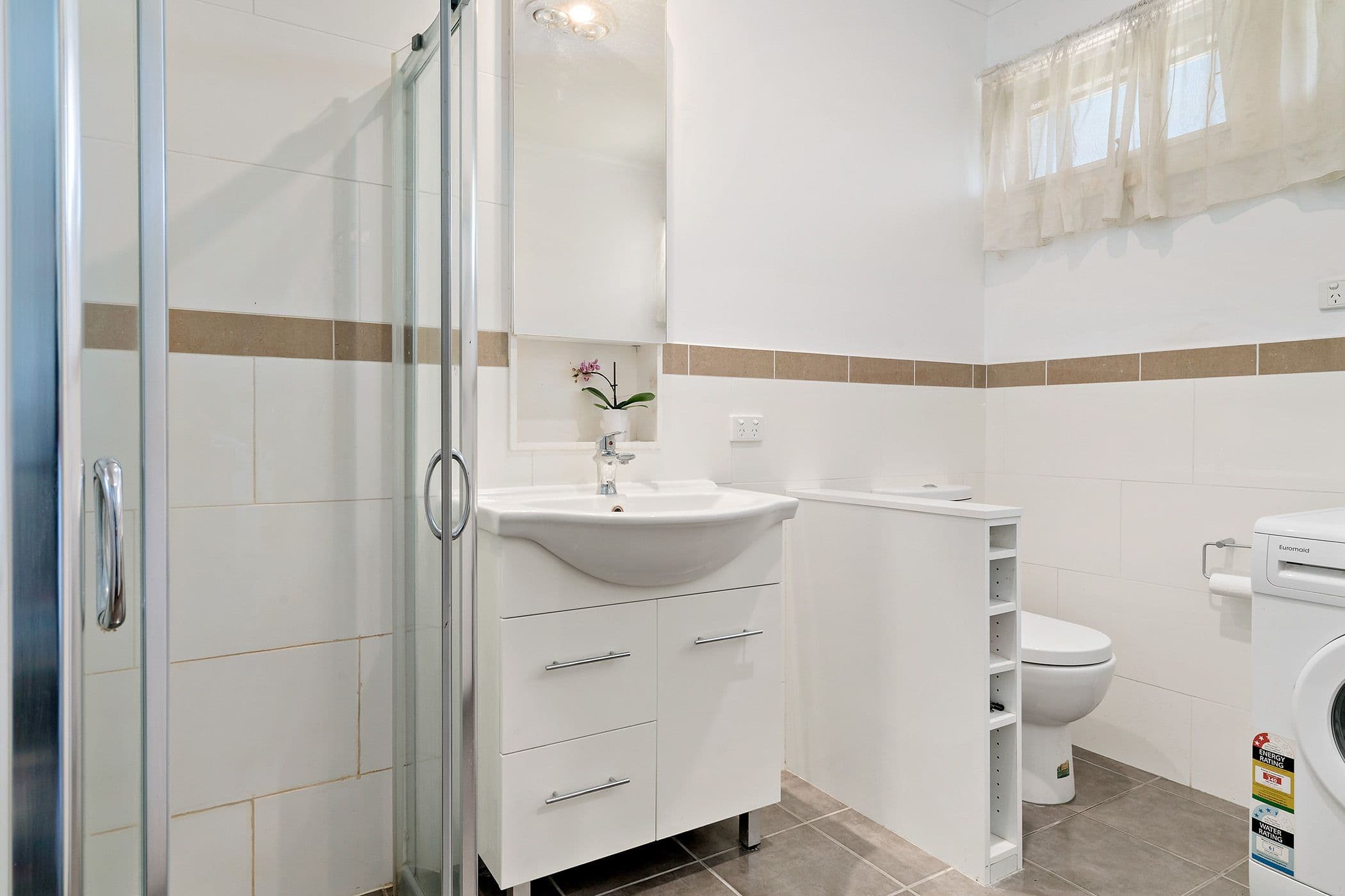 38 Cranbourne Road, Frankston VIC 3199, Frankston - Thumbnail 8