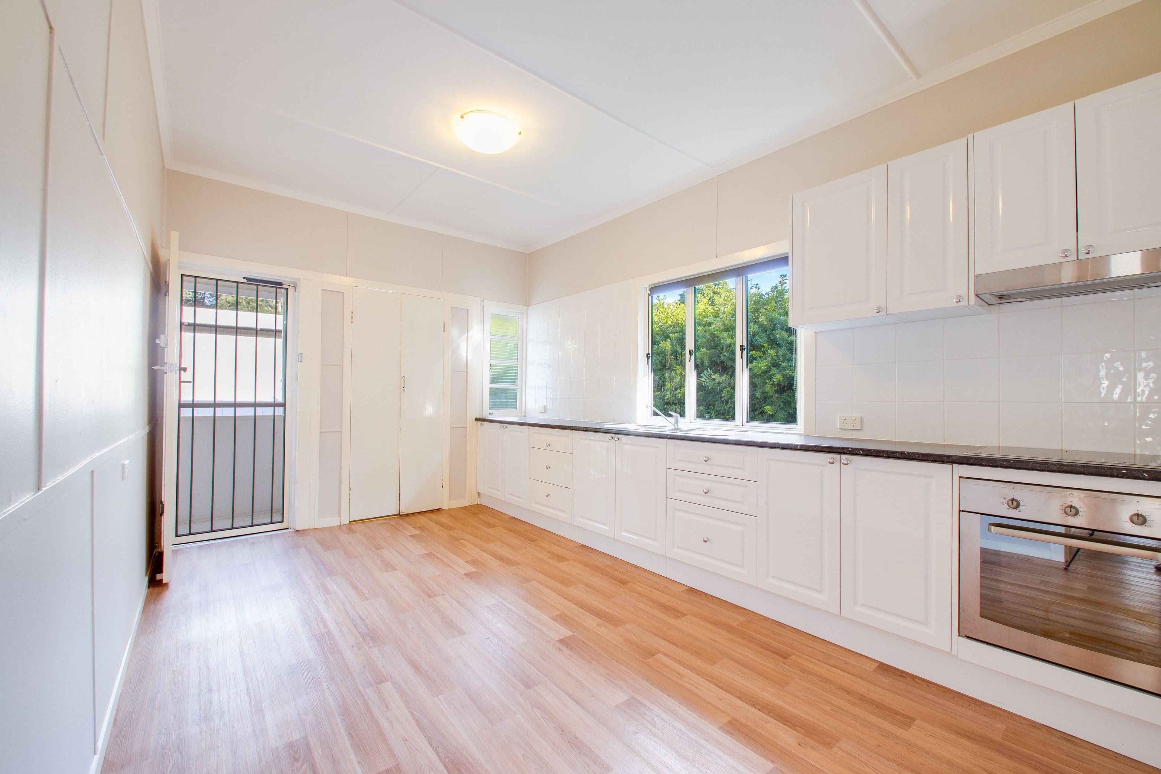 41 Alexandra Street, North Booval QLD 4304, North Booval - Thumbnail 3