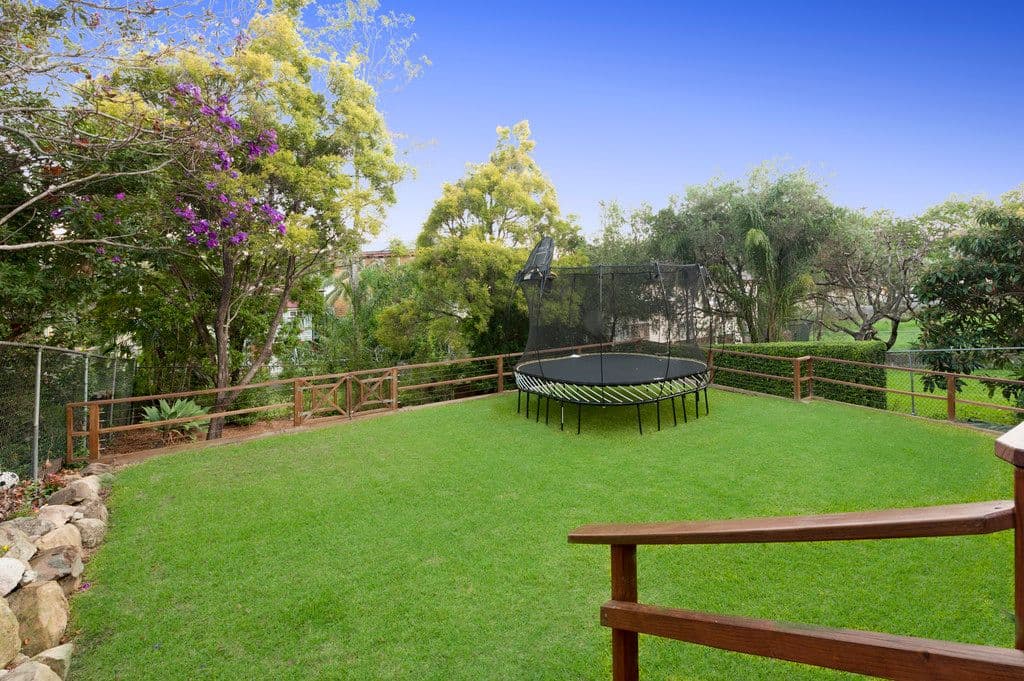 9 Hanworth Street, East Brisbane QLD 4169, East Brisbane - Thumbnail 3