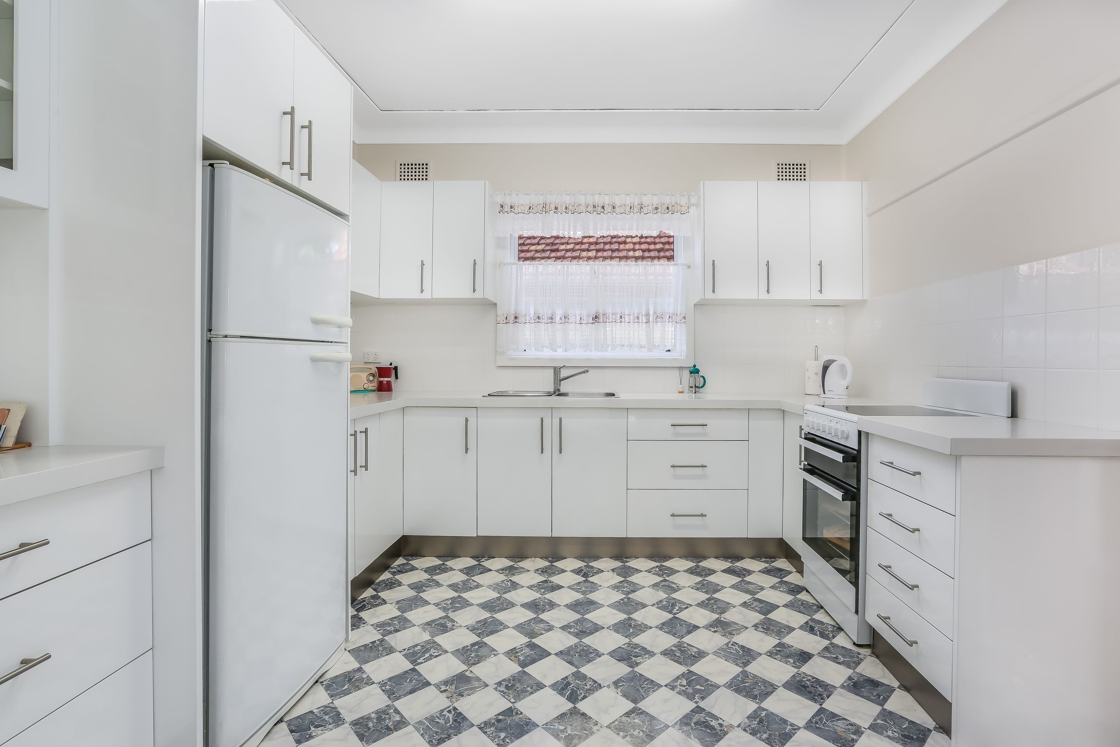 18 Kentwell Street, Baulkham Hills - Thumbnail 2