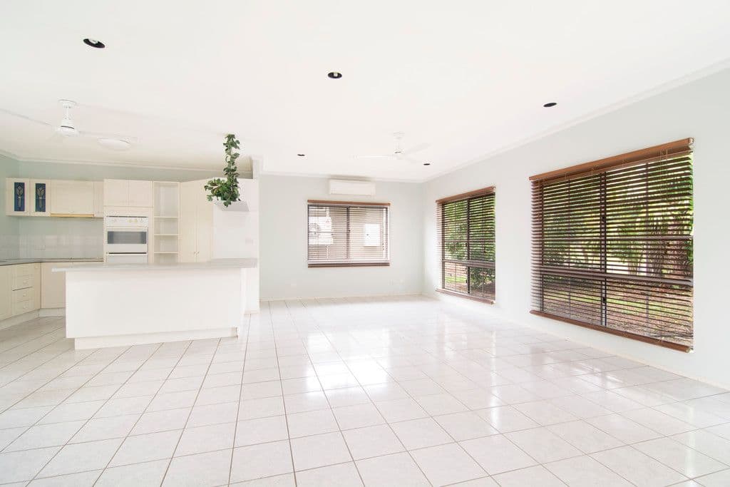 10 Jirimandi Close, WONGA BEACH QLD 4873, Wonga Beach - Thumbnail 2