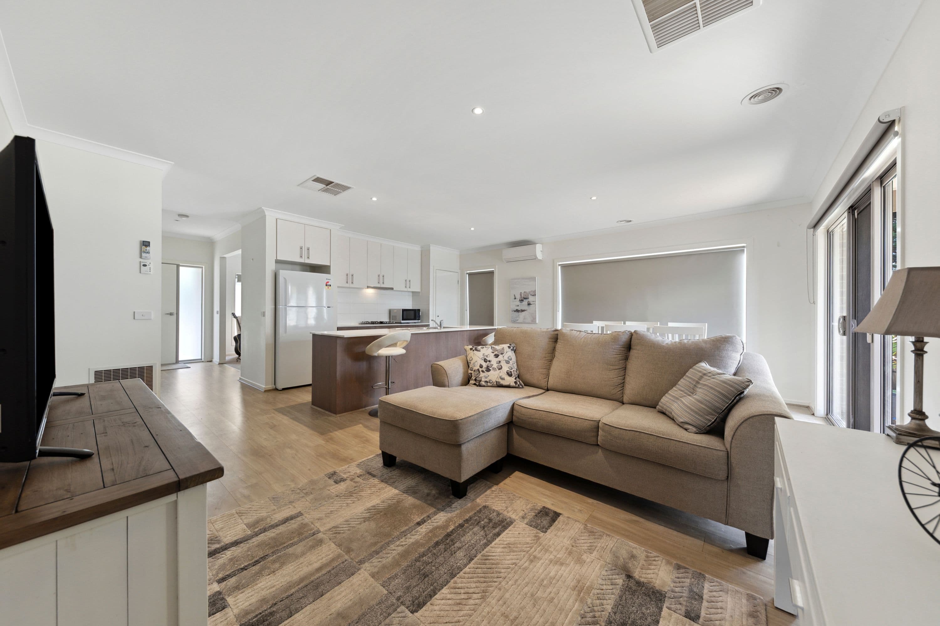 52 Mills Road, Warragul VIC 3820, Warragul - Thumbnail 7