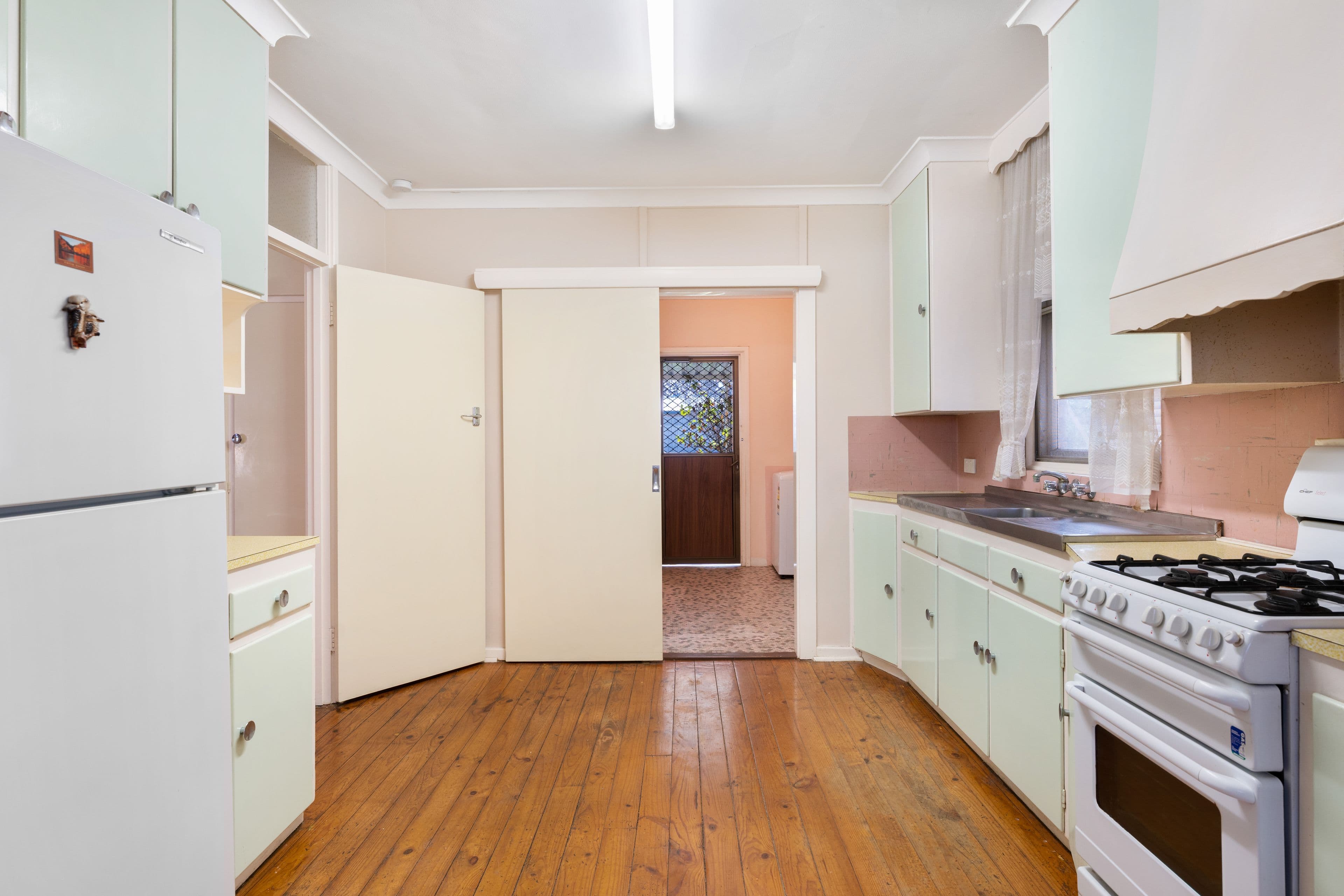 22 Windsor Avenue, Clearview SA 5085, Clearview - Thumbnail 8
