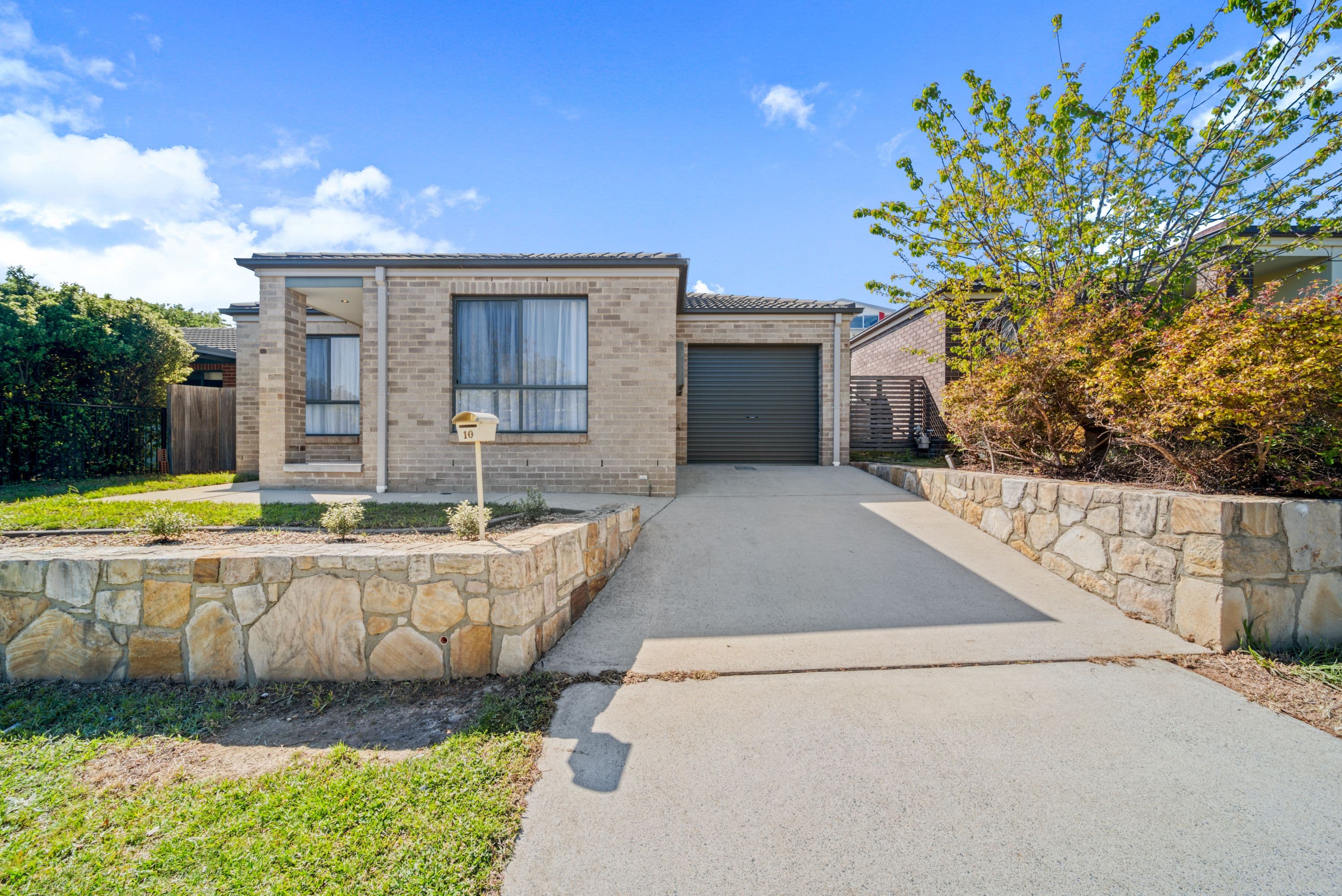 10 Hinde Street, Franklin ACT 2913, Franklin - Image 1