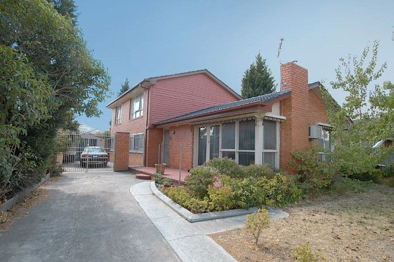11 Elmbank Drive, KEYSBOROUGH VIC 3173, Keysborough - Image 1