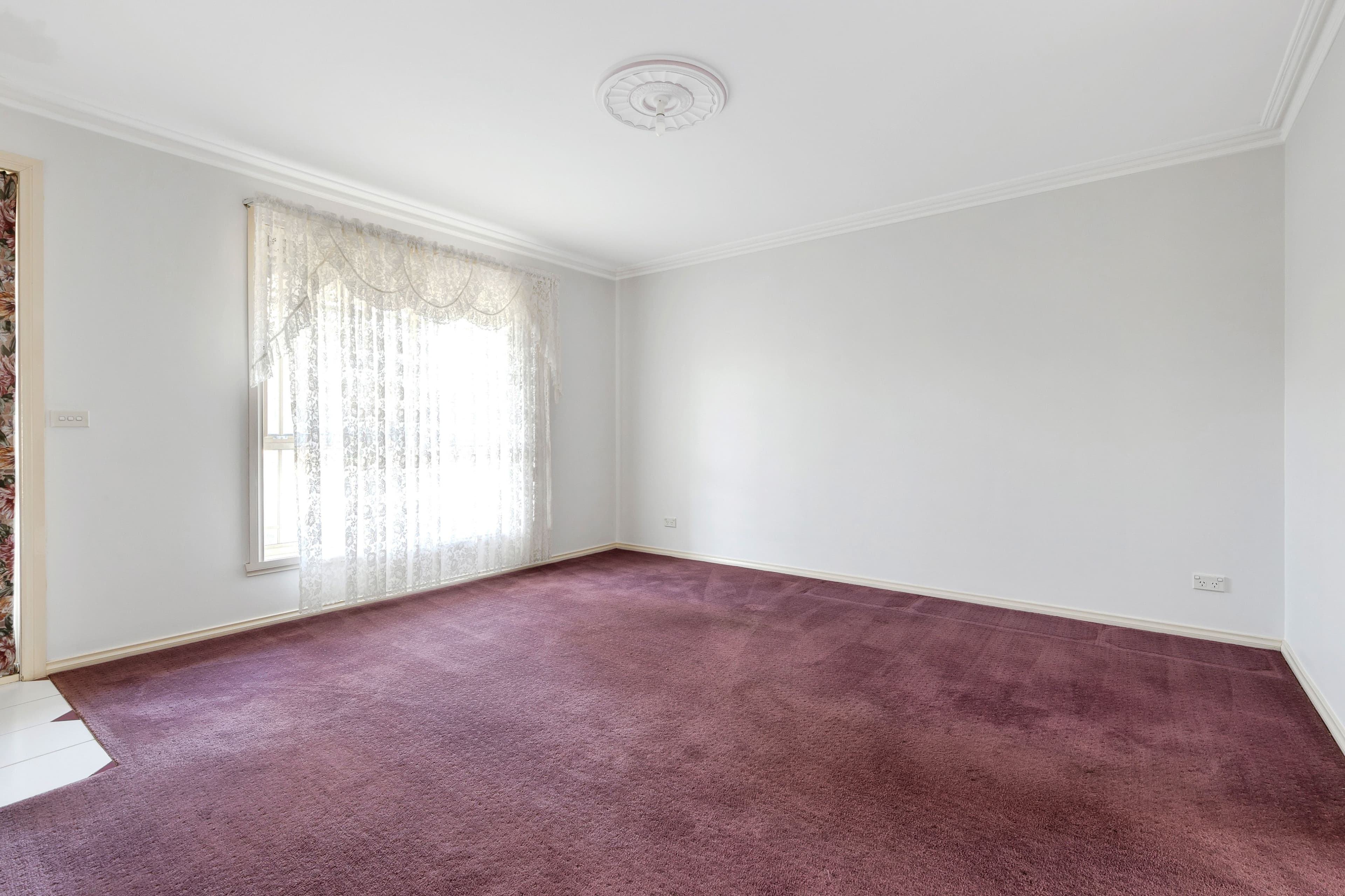 9 Wenlock Avenue, Altona Meadows VIC 3028, Altona Meadows - Thumbnail 3