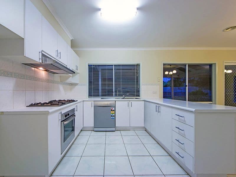 83 WESTMILL Drive, HOPPERS CROSSING VIC 3029, Hoppers Crossing - Thumbnail 7