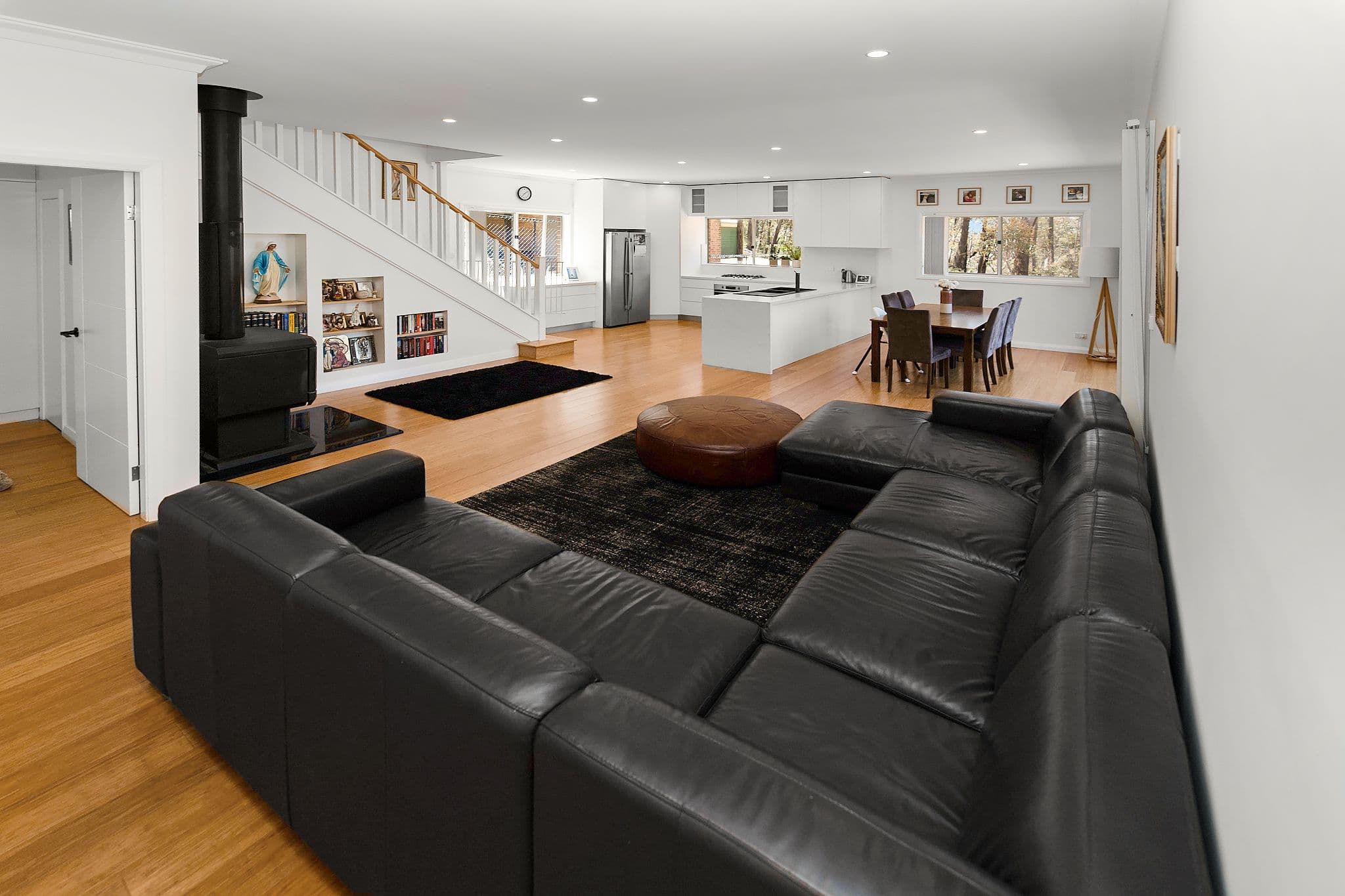 25 Fourth Avenue, Katoomba NSW 2780, Katoomba - Thumbnail 3