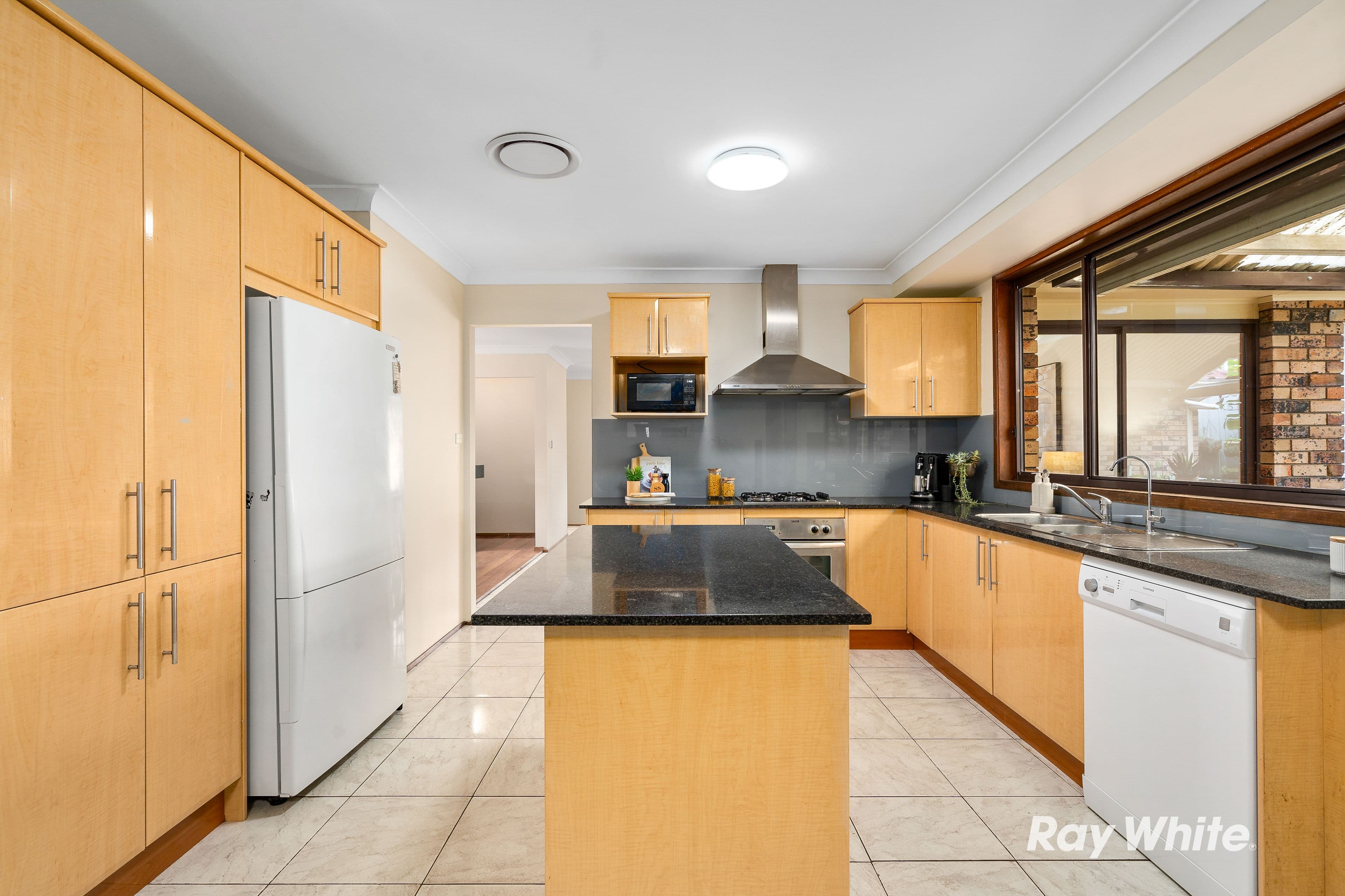 20 Justin Place, Quakers Hill NSW 2763, Quakers Hill - Thumbnail 2