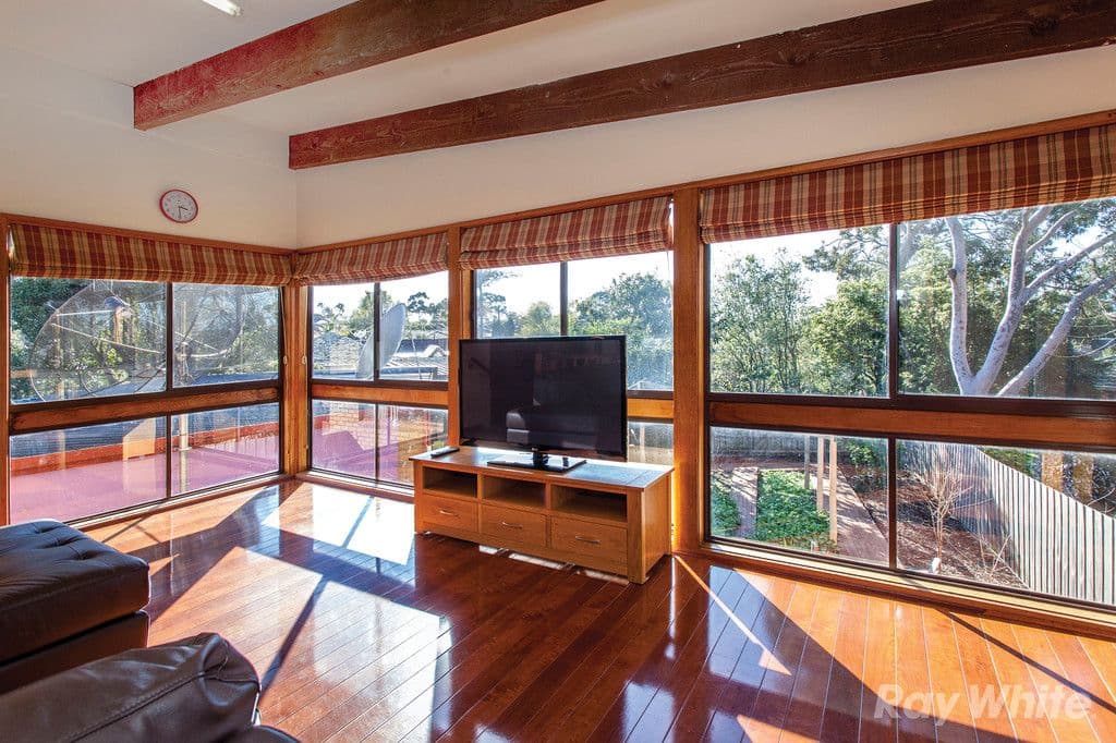 4 Gymea Court, Glen Waverley VIC 3150, Glen Waverley - Thumbnail 4