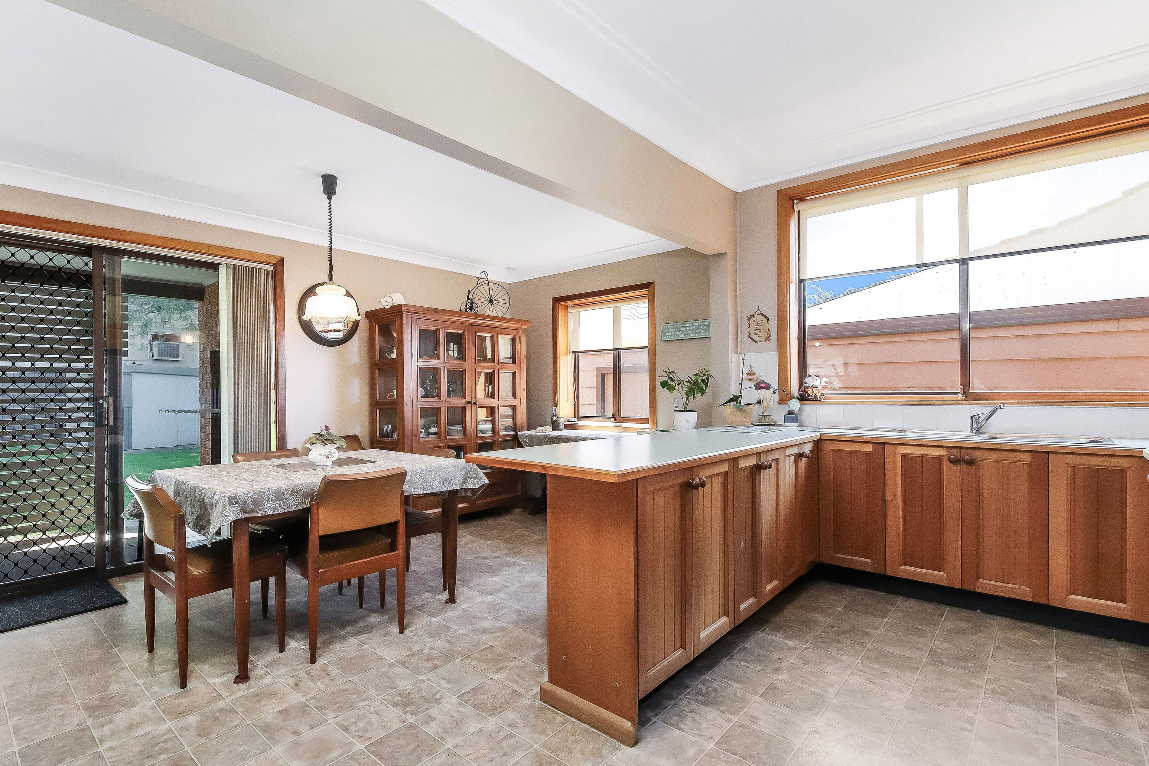 16 Riga Avenue, Greenacre - Thumbnail 3