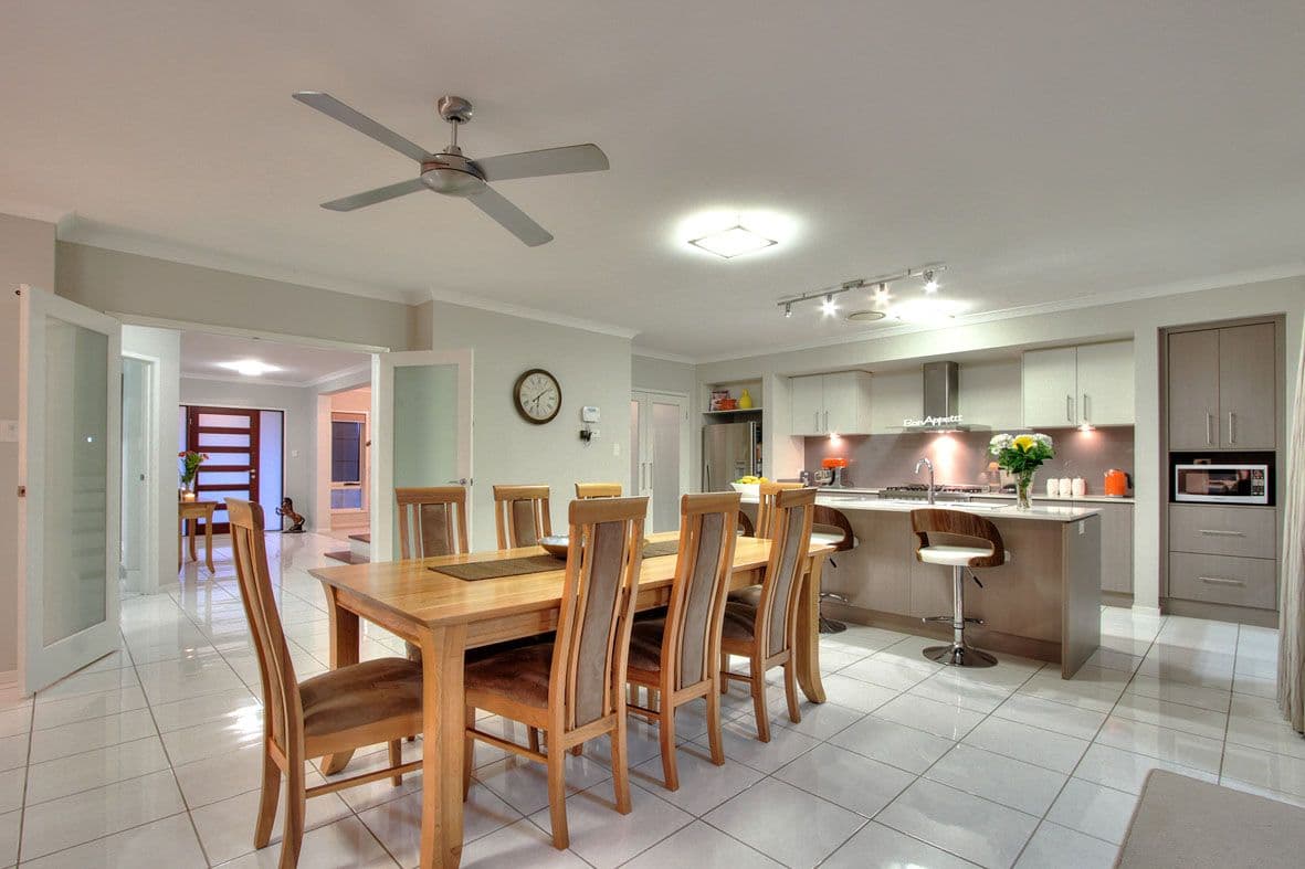 48 Dennis Vale Drive, Daisy Hill QLD 4127, Daisy Hill - Thumbnail 3