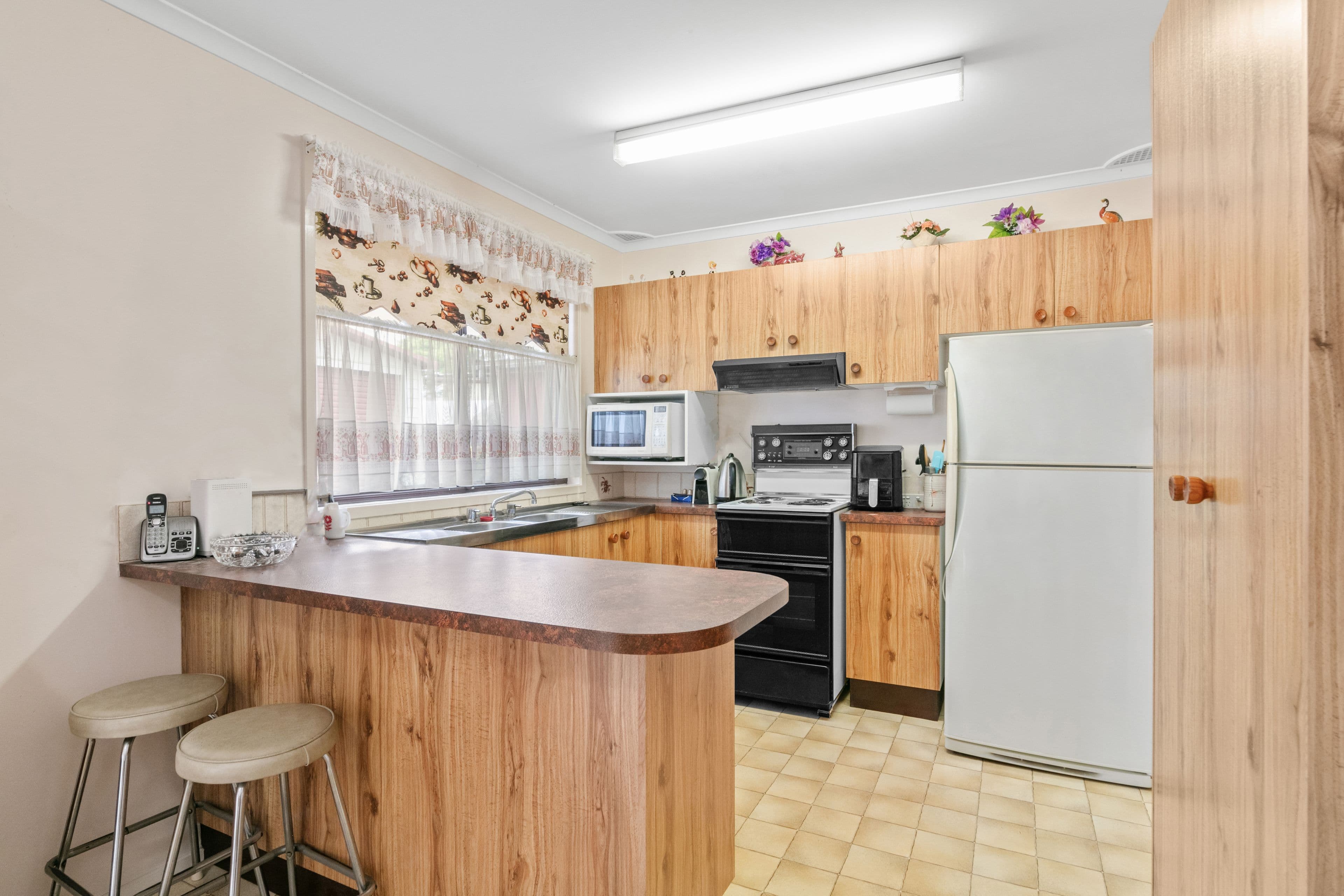 15 Adeline Avenue, Lake Munmorah NSW 2259, Lake Munmorah - Thumbnail 2