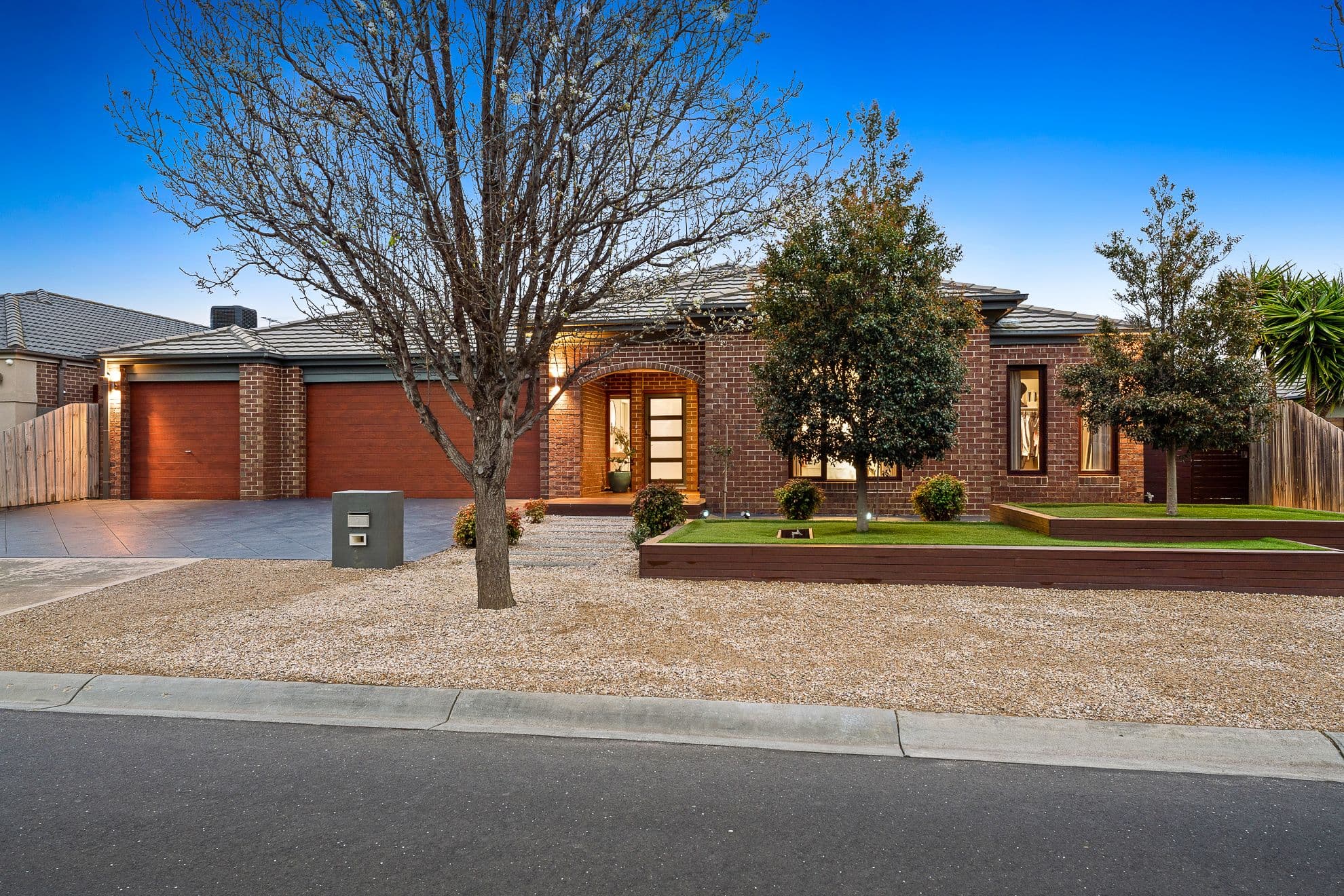 9 Bronte Way, Taylors Hill VIC 3037, Taylors Hill - Image 1