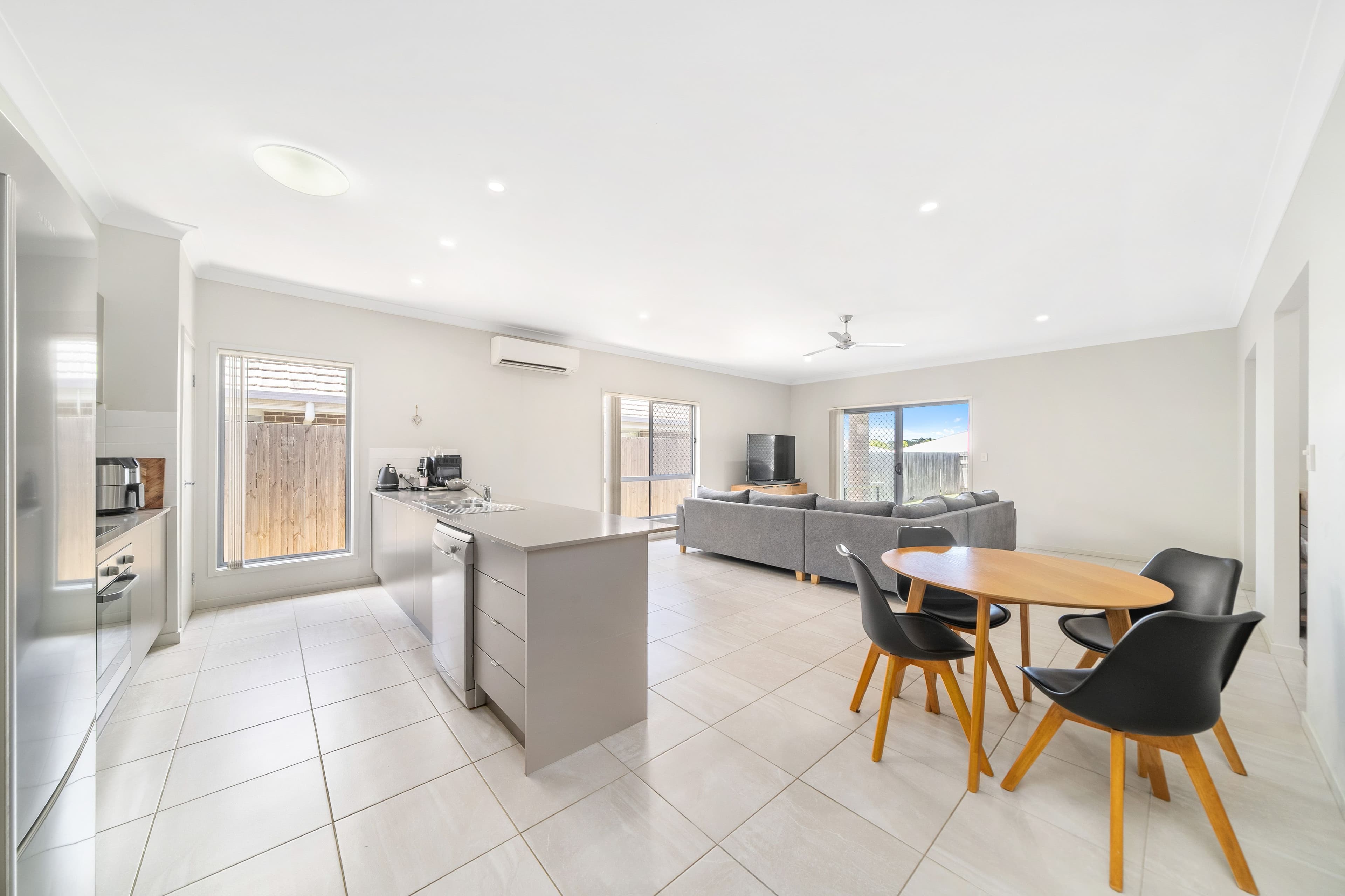 45 Macadamia Street, Mango Hill QLD 4509, Mango Hill - Thumbnail 4