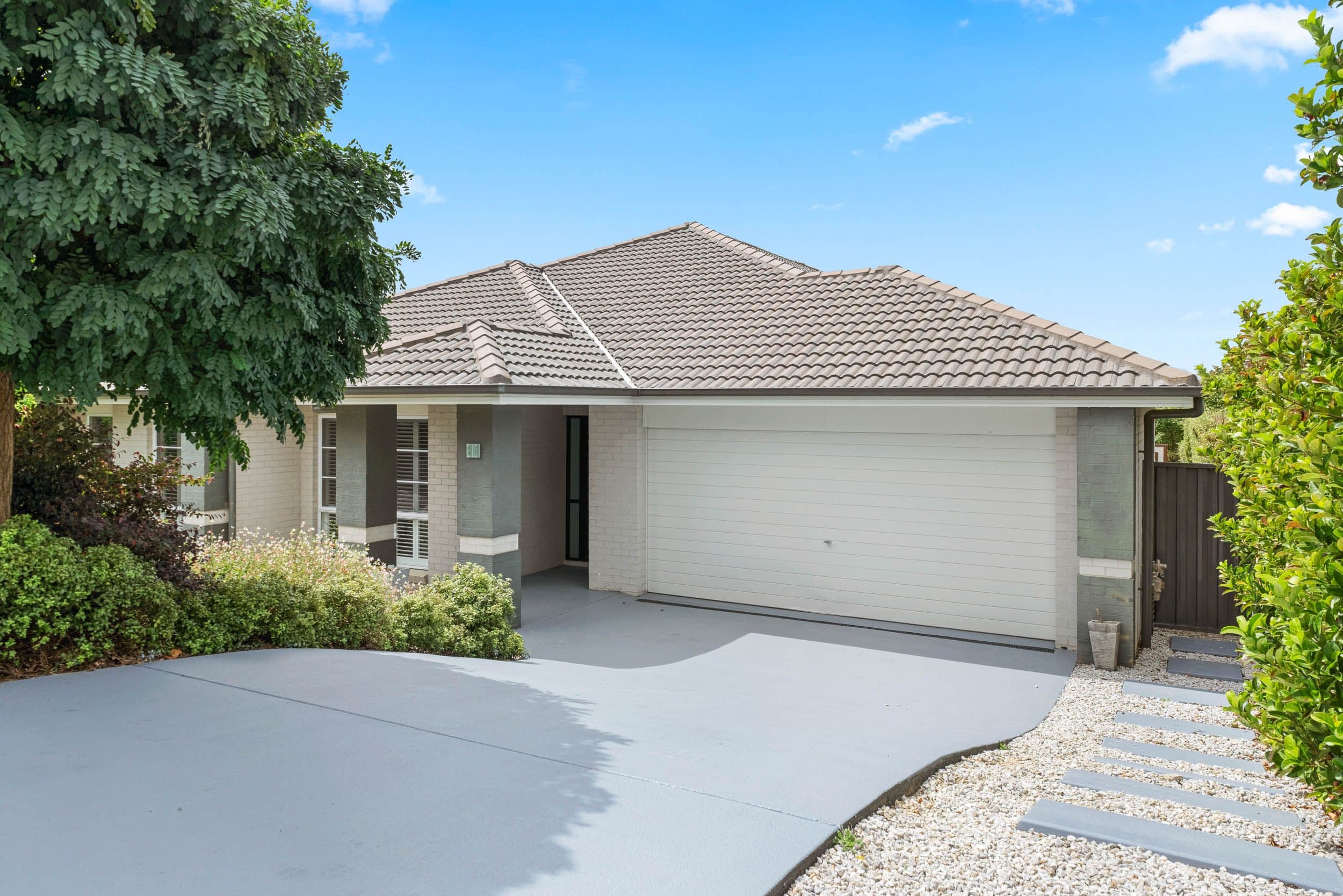 11 Poidevin Place, Goulburn NSW 2580, Goulburn - Thumbnail 2