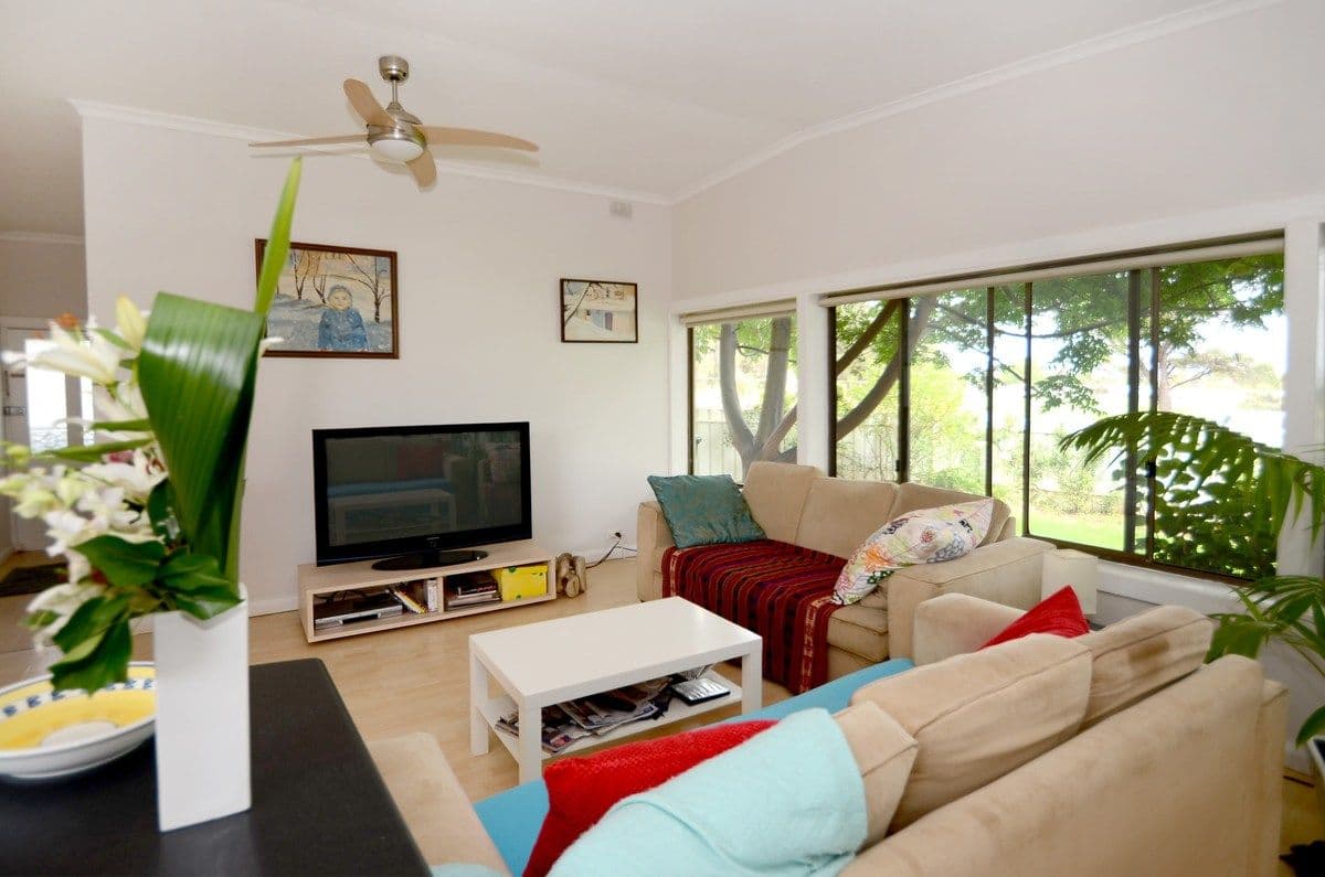 13 Braeside Avenue, SEACOMBE HEIGHTS SA 5047, Seacombe Heights - Thumbnail 2