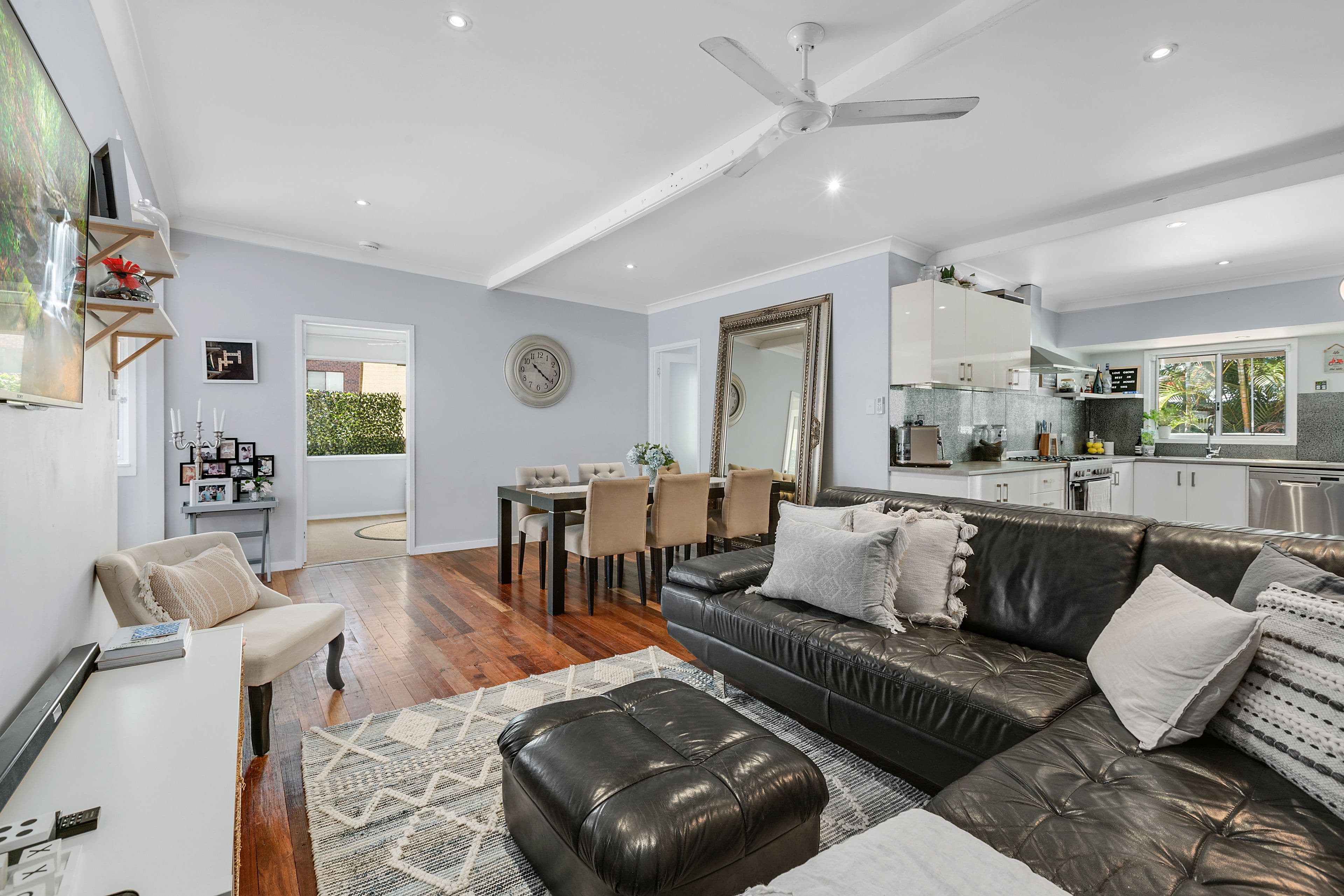 20 Milton Avenue, Paradise Point QLD 4216, Paradise Point - Thumbnail 6