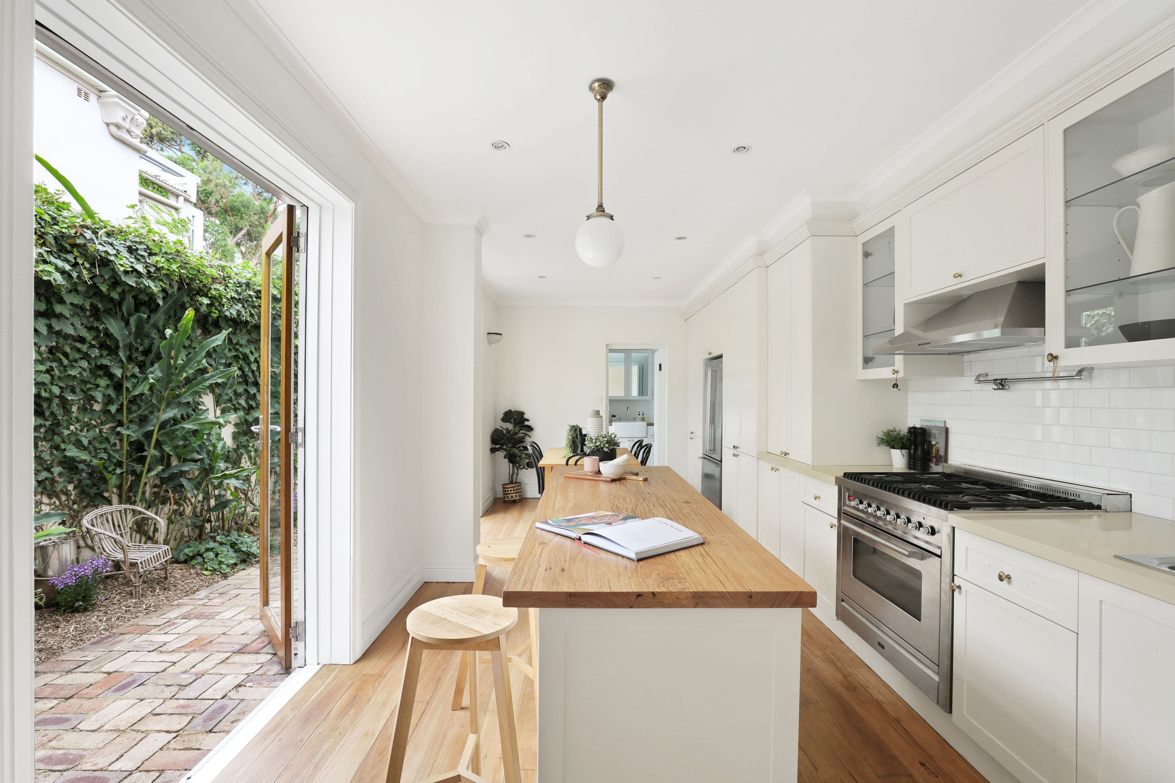 4 Hereford Street, Glebe - Thumbnail 4