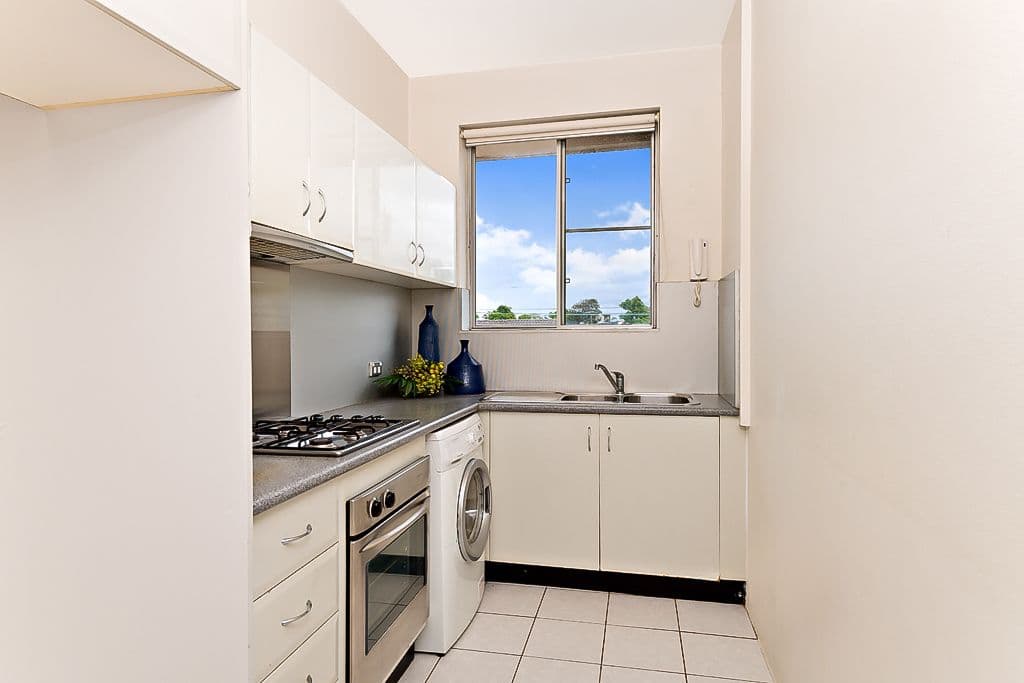 22 Helena Street, Lilyfield NSW 2040, Lilyfield - Thumbnail 3